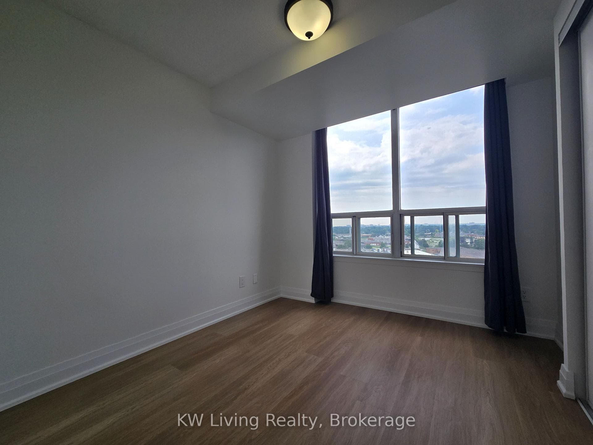 88 Corporate Drive Unit 1205 photo 10