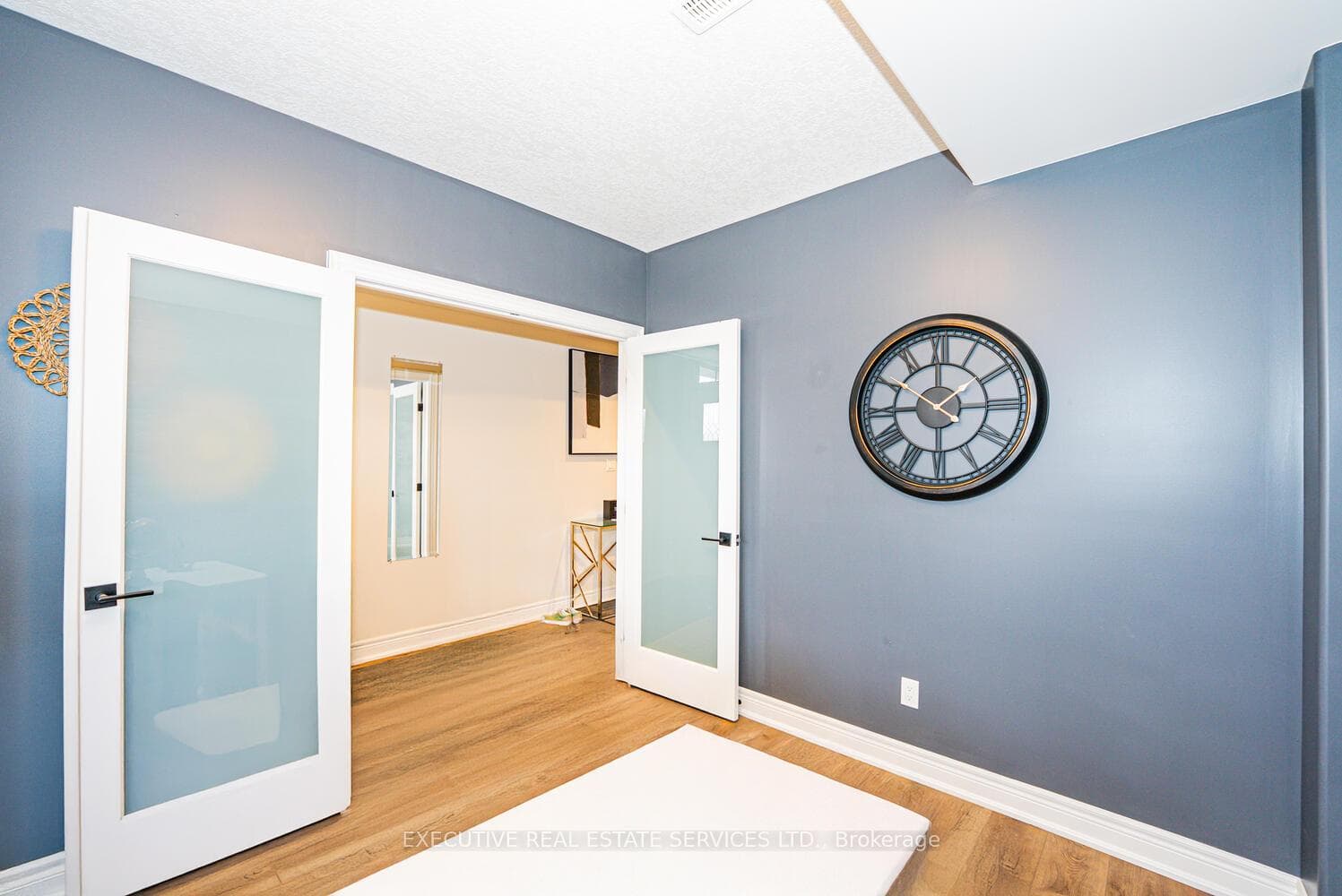 2848 King Street Unit 11 photo 11