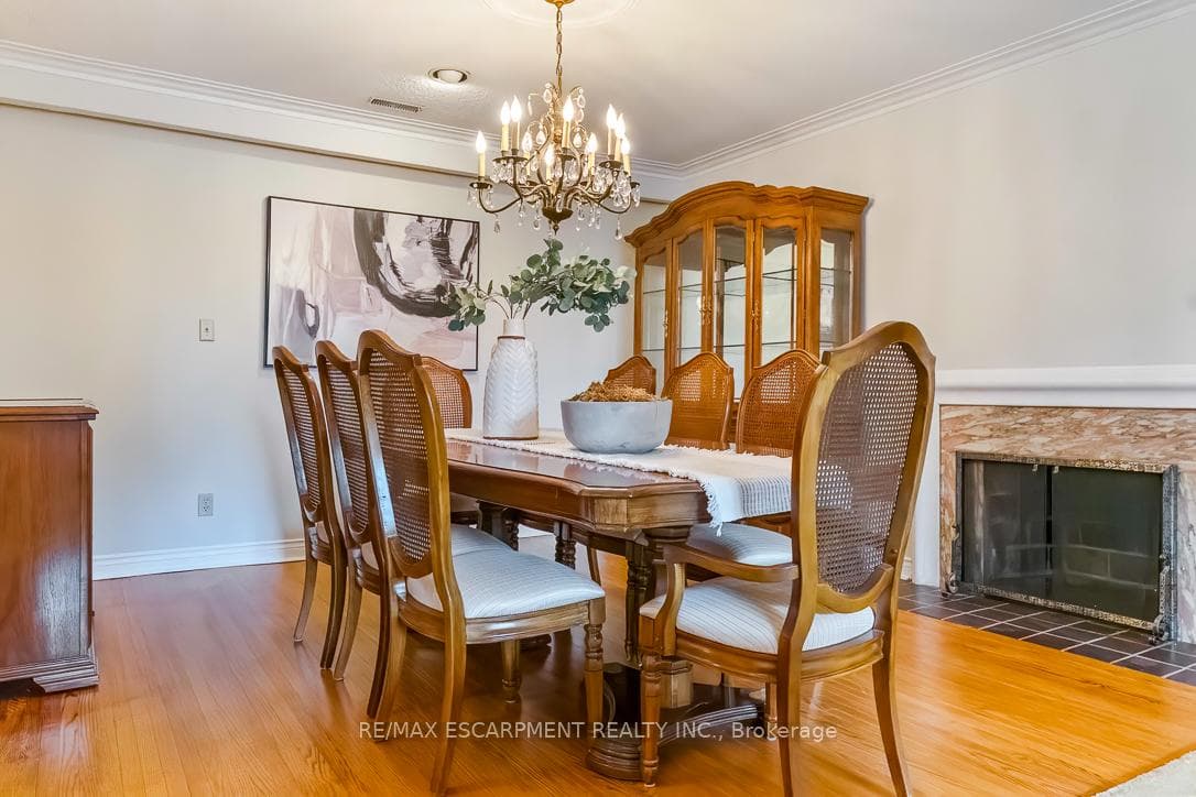 65 HARBORN Road photo 10