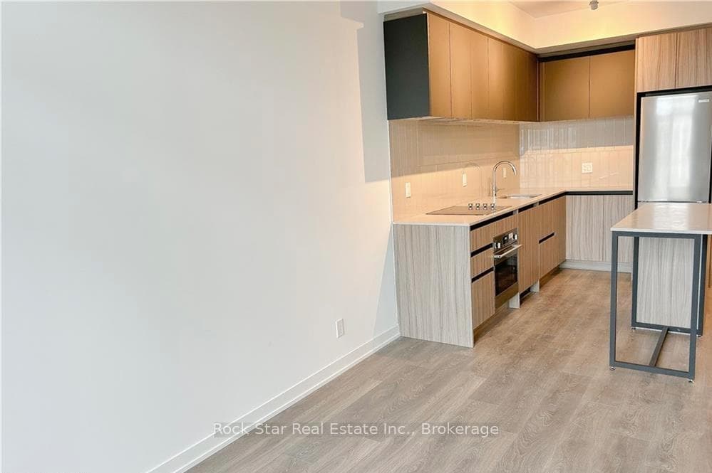 7950 Bathurst Street Unit 629 photo 14