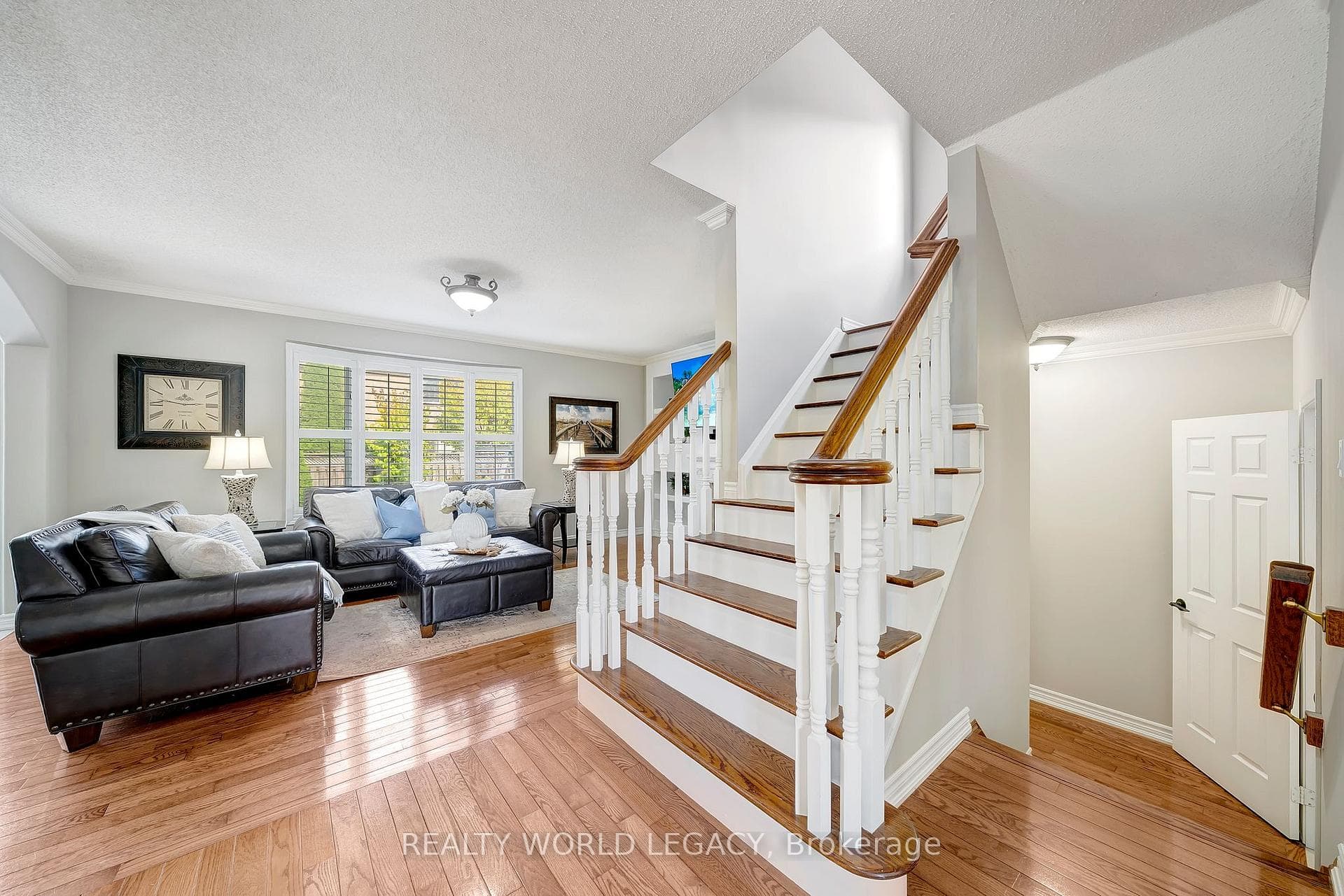 860 Somerville Terrace photo 11