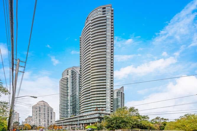 2230 Lakeshore Boulevard Unit 703 photo 1