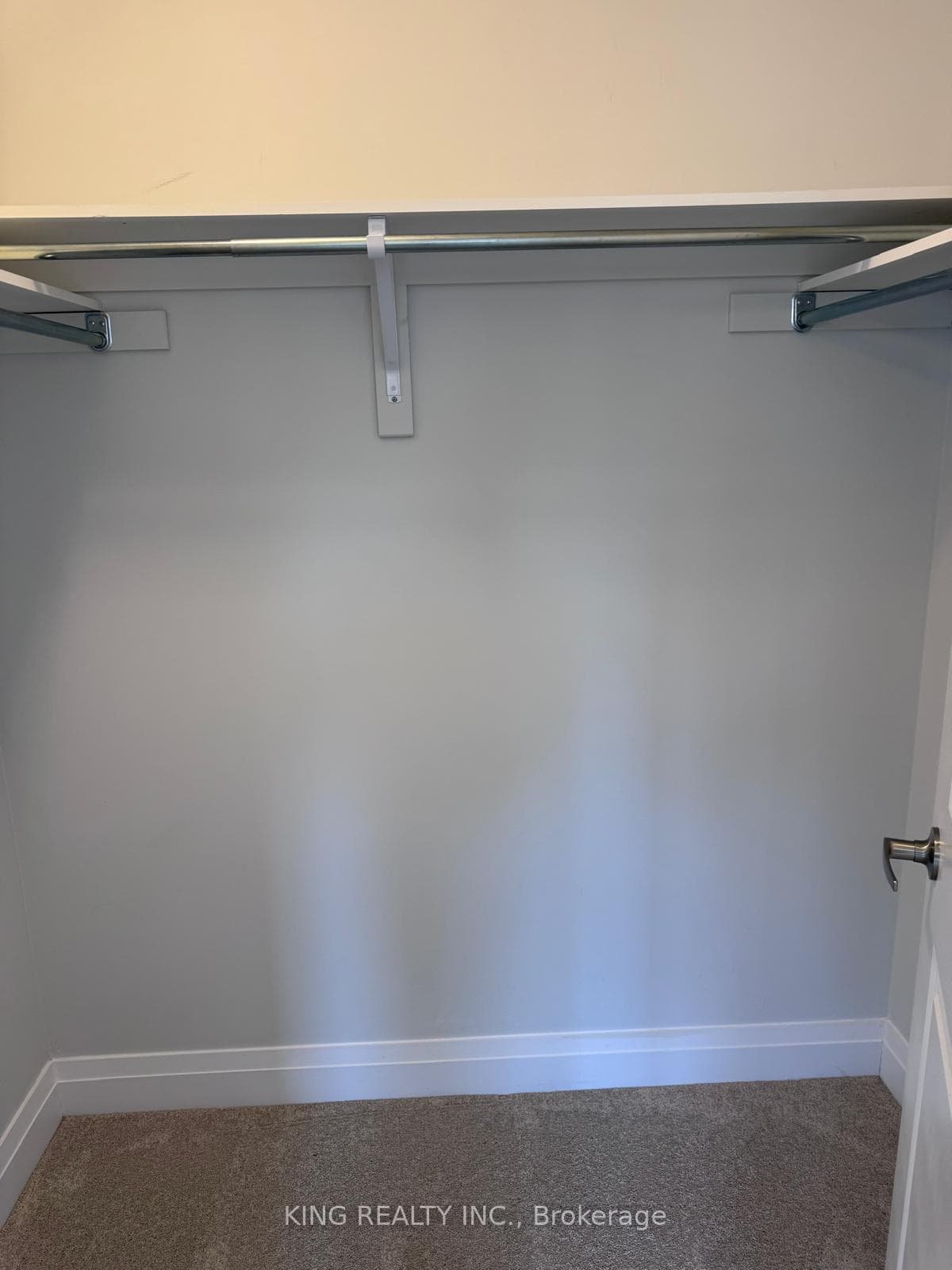 141 Cole Terrace photo 22