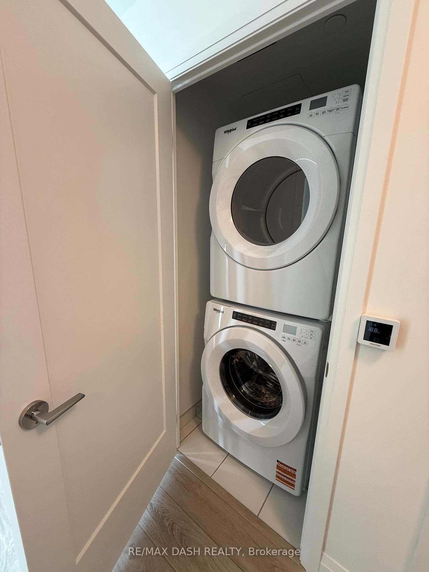 20 Soudan Avenue Unit 3804 photo 10