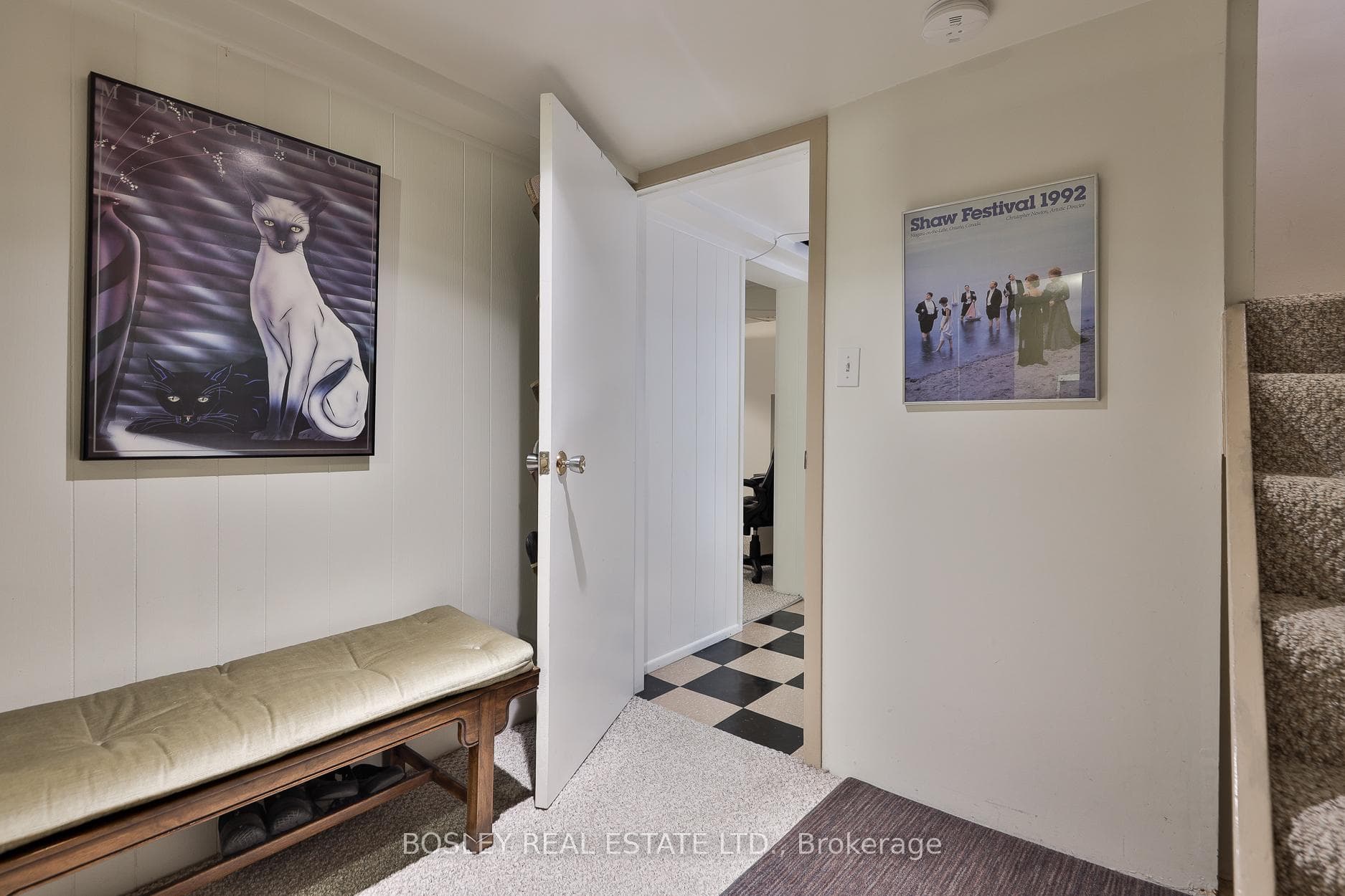 333 Sutherland Drive photo 20