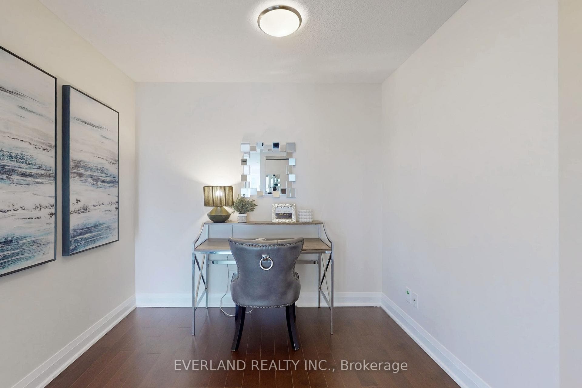 18 Uptown Drive Unit 1605 photo 27
