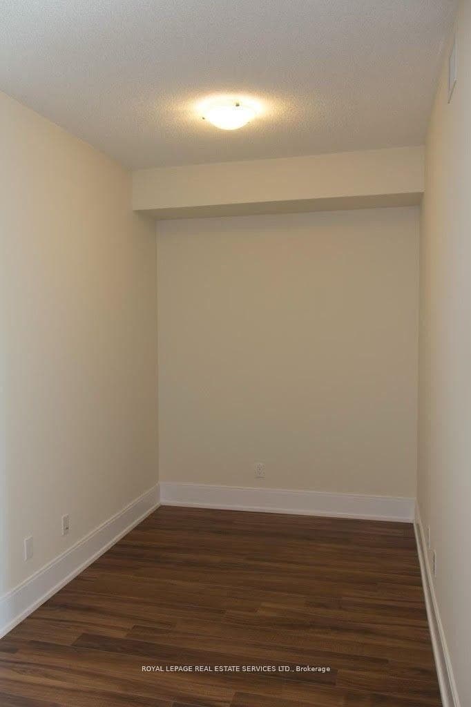 15 Viking Lane Unit 1801 photo 8