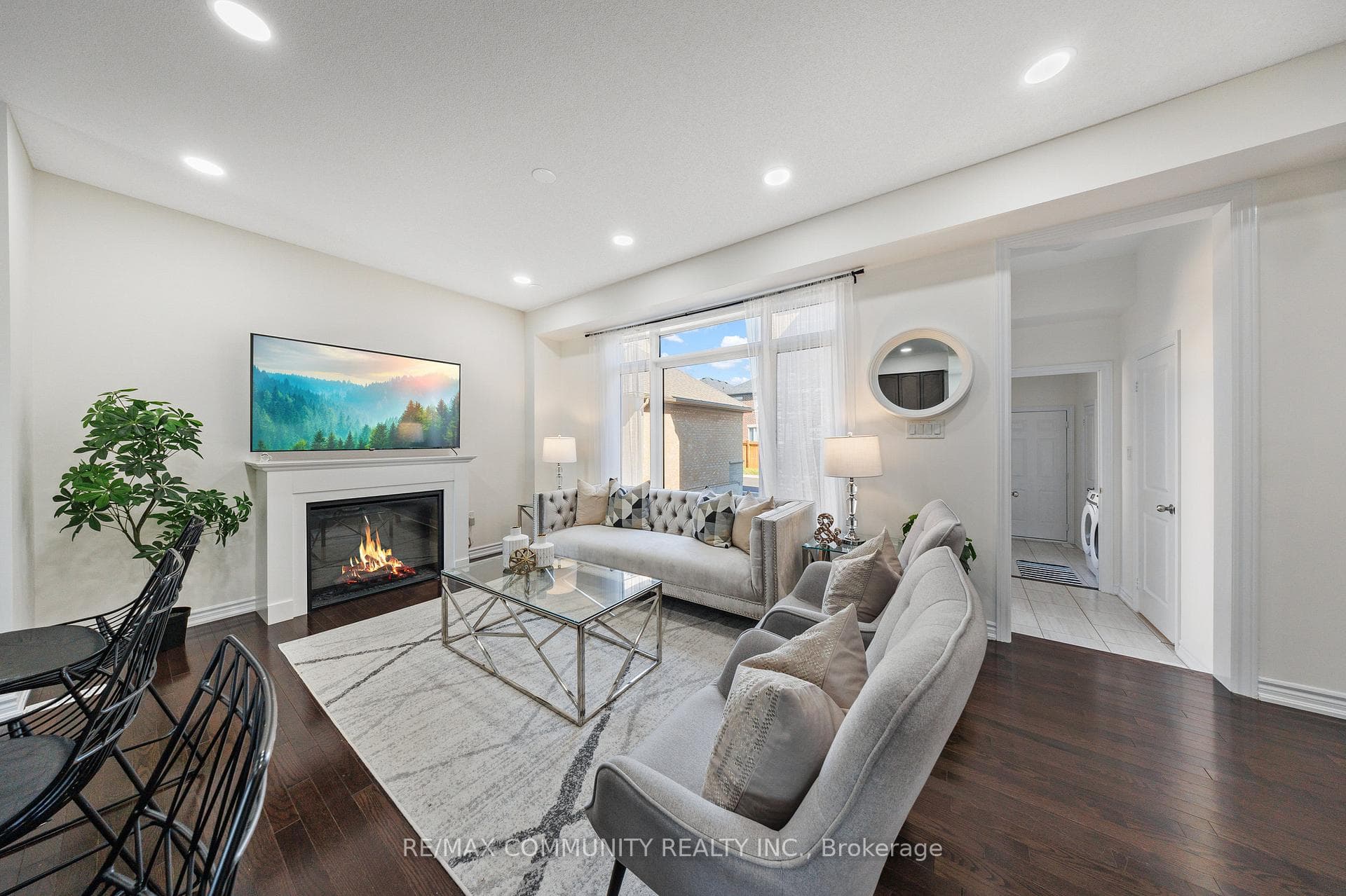 257 Coronation Road photo 5