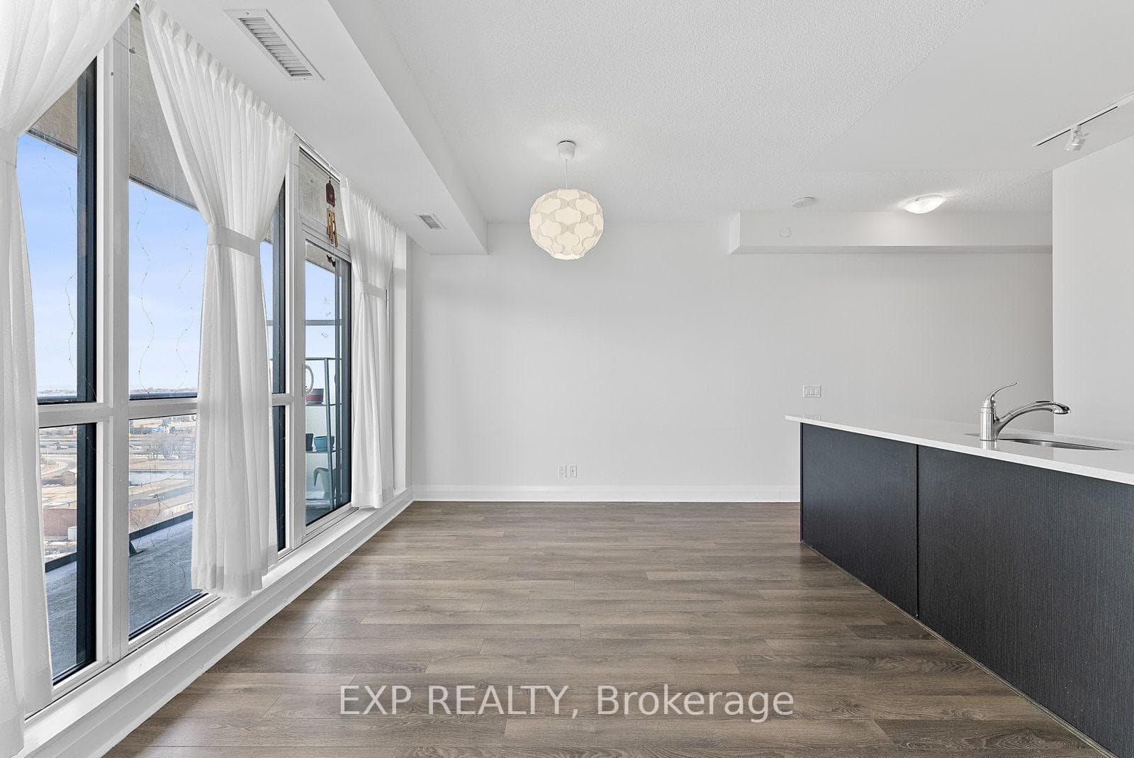15 Zorra Street Unit 1202 photo 13