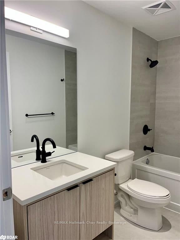 185 DUNLOP Street Unit 806 photo 9
