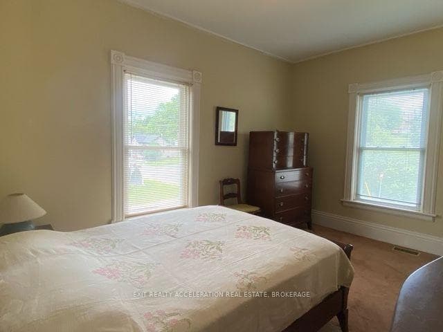 182 Water Street photo 30