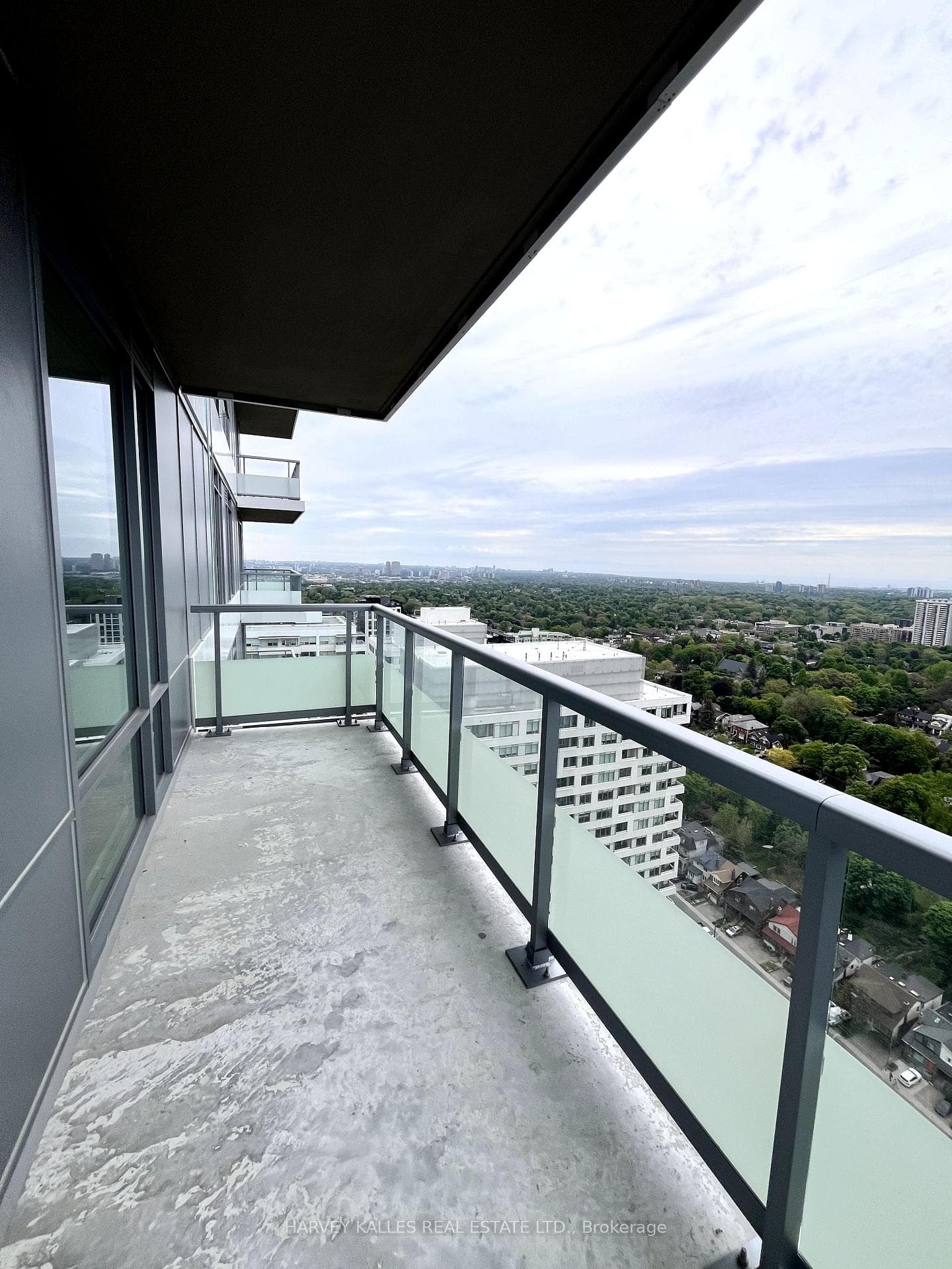 50 Dunfield Avenue Unit 3313 photo 21