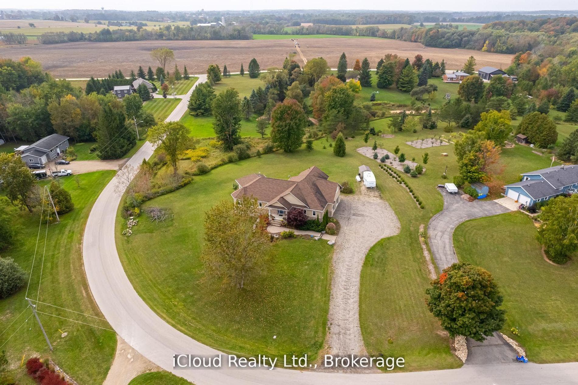 16 Highland Road photo 49