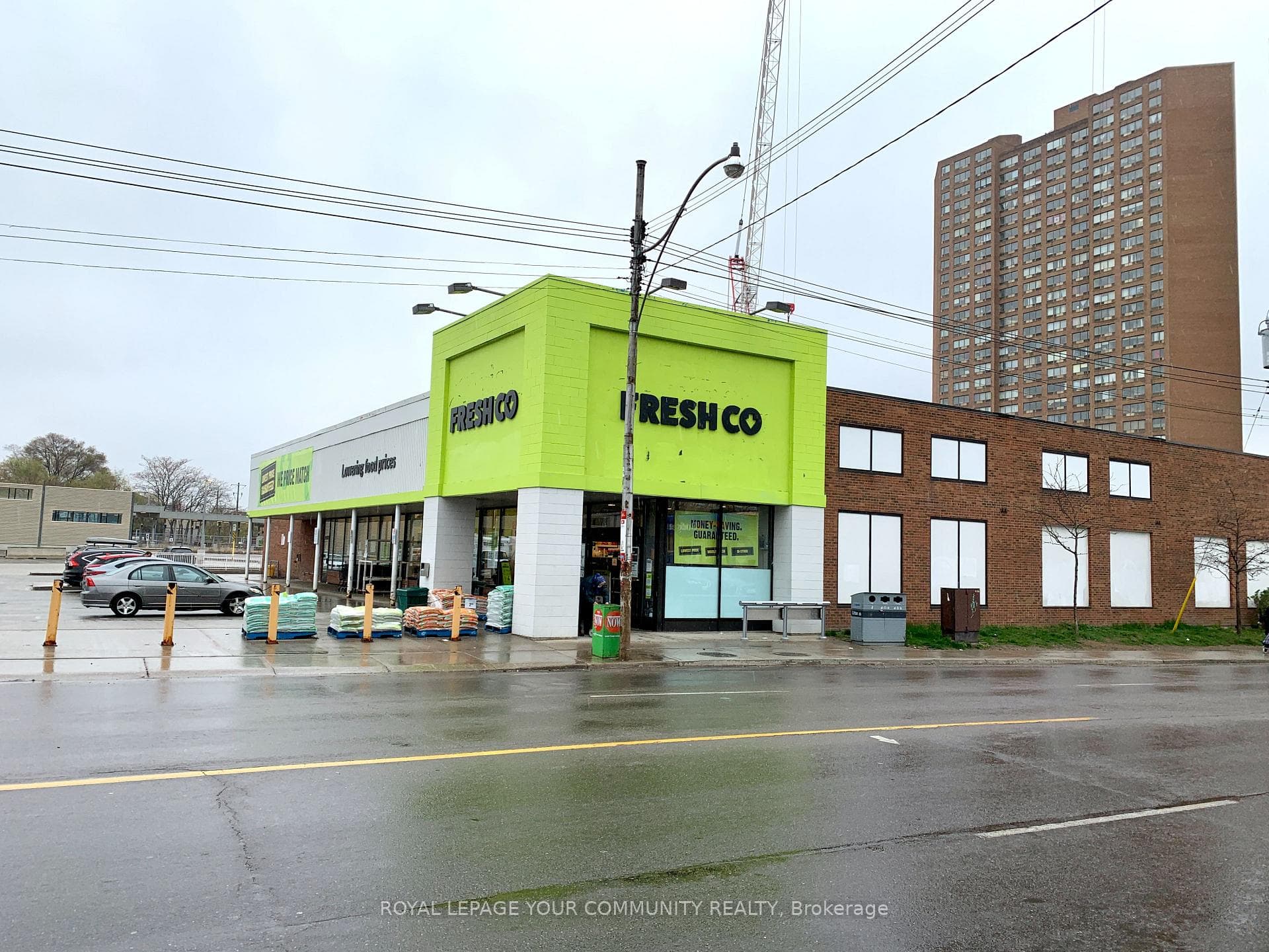 2417 Dundas Street Unit 3 photo 13