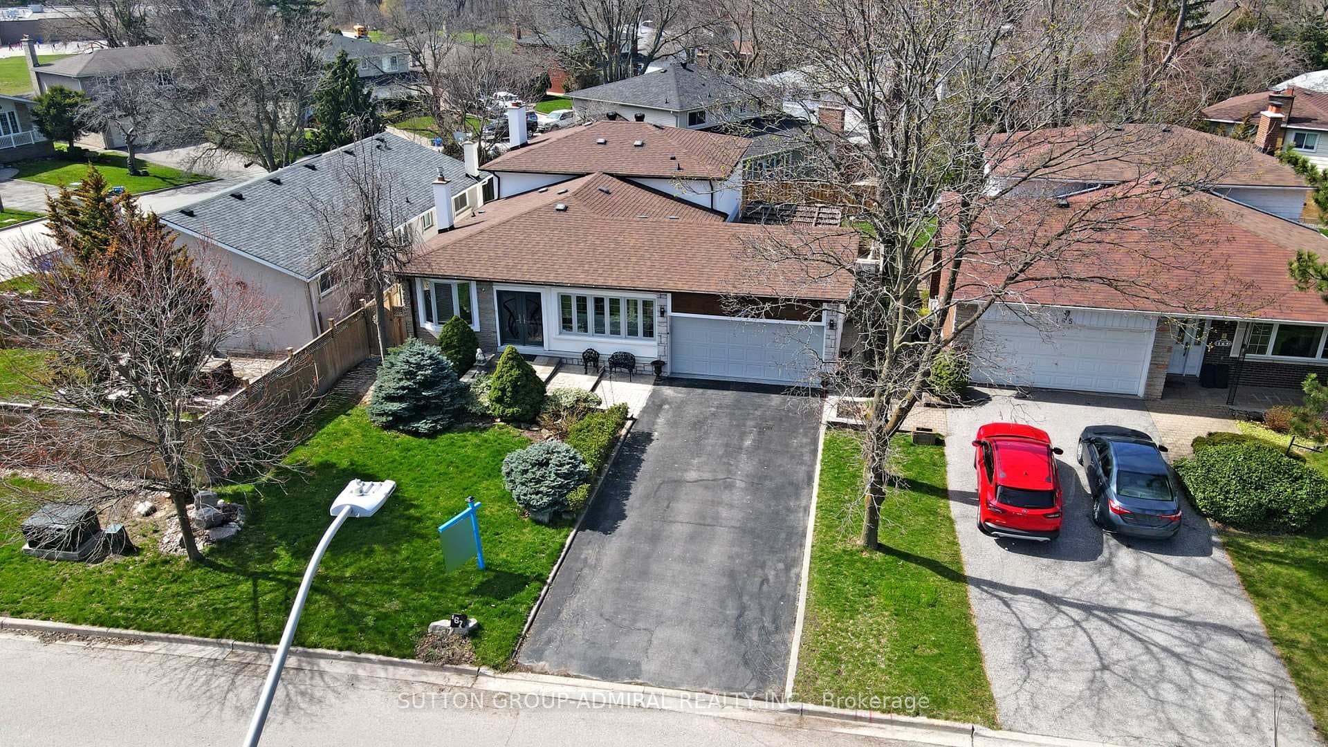 167 Kirk Drive photo 2