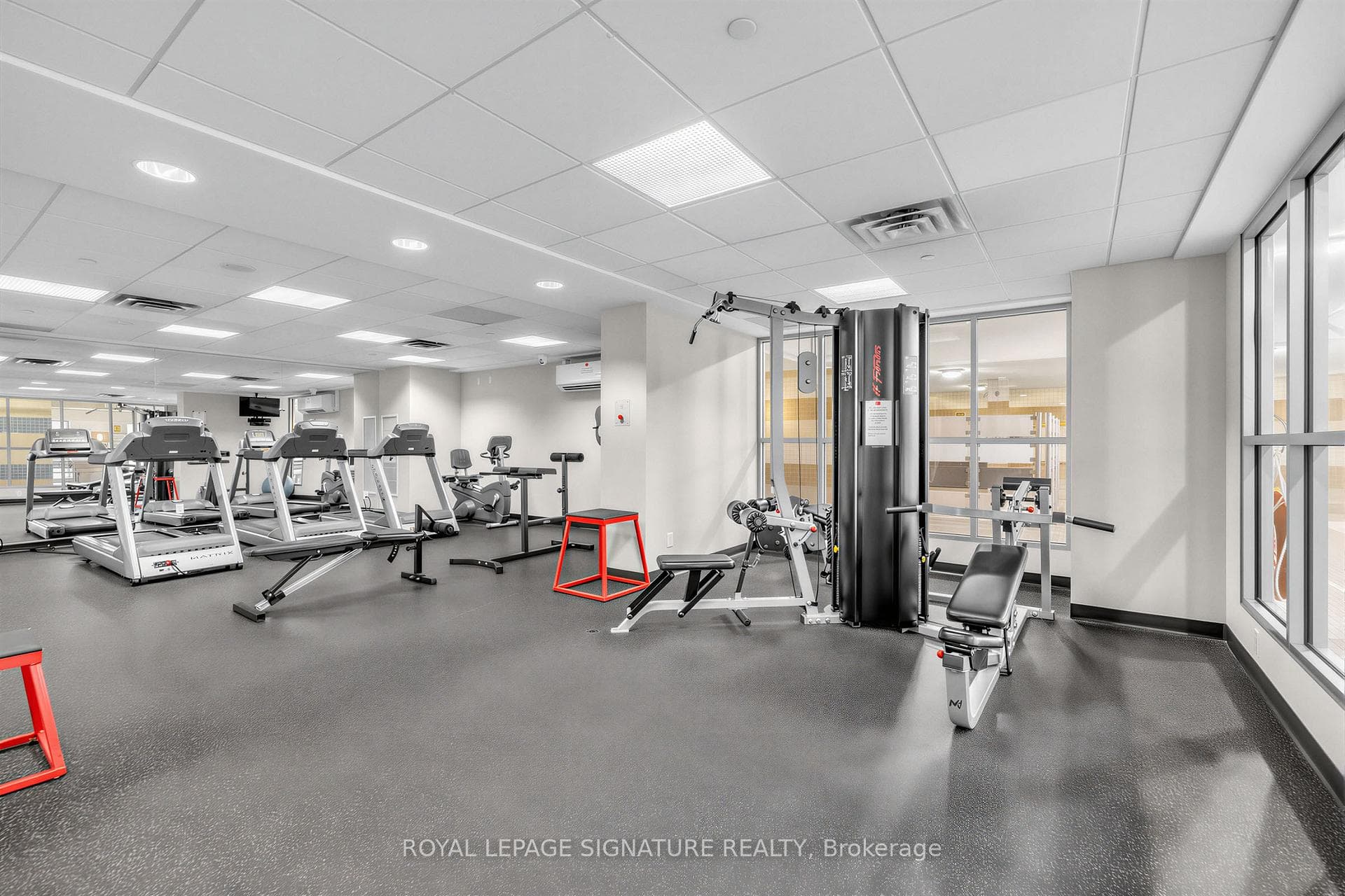 4978 Yonge Street Unit 3302 photo 23