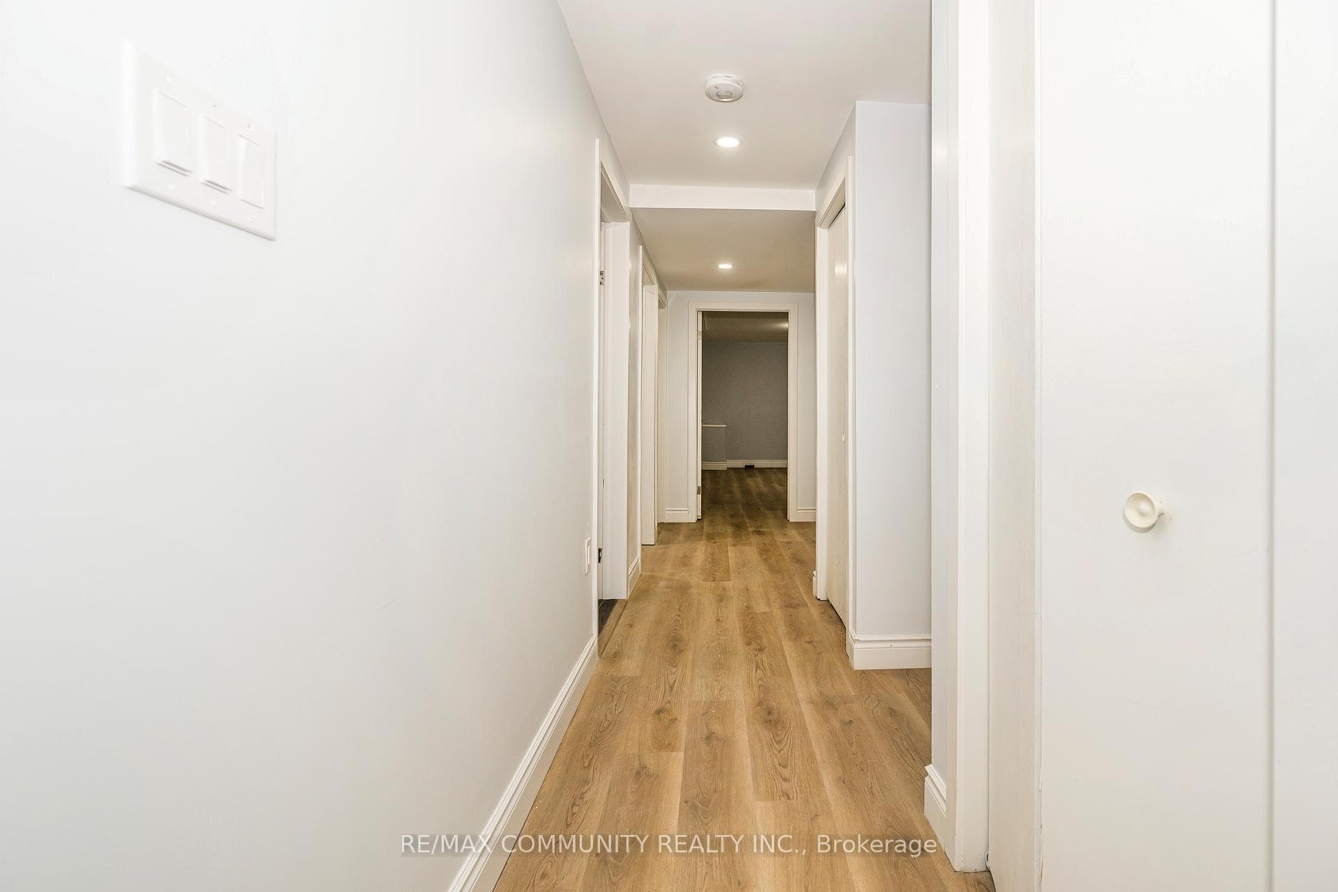 36 Jones Avenue photo 9