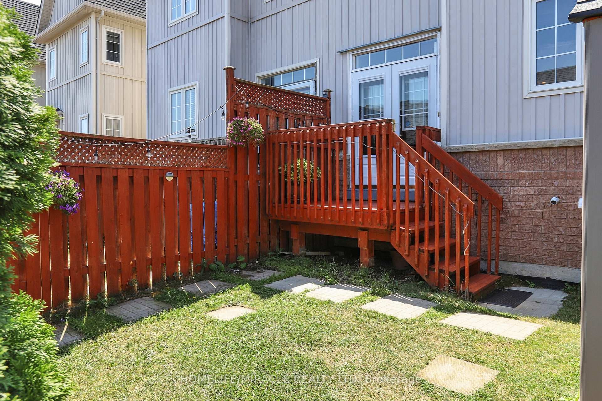 39 Evaridge Drive photo 44