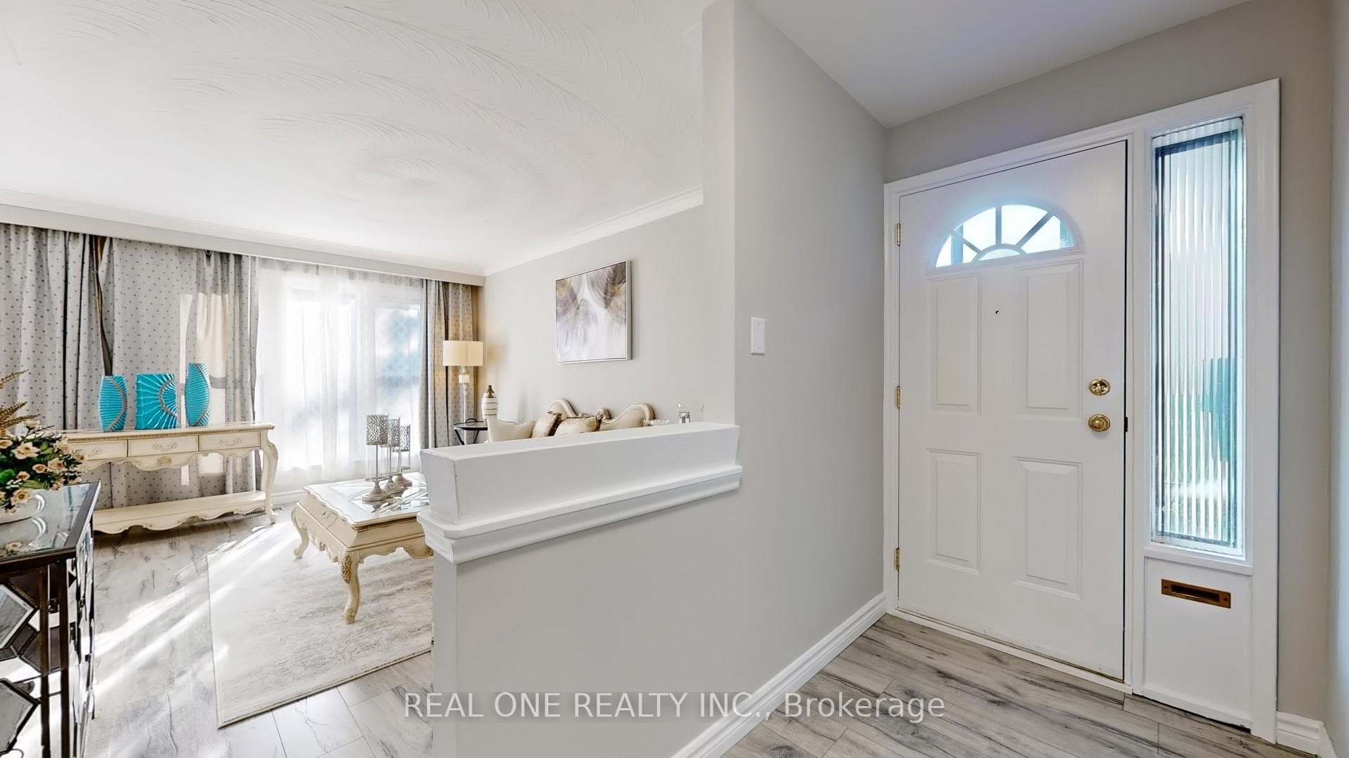 173 Sussex Avenue photo 4