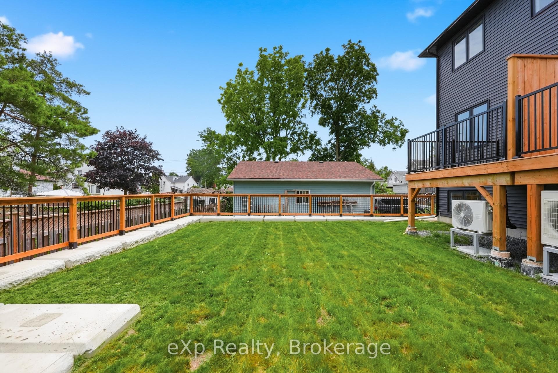 79 Maclellan Avenue photo 27