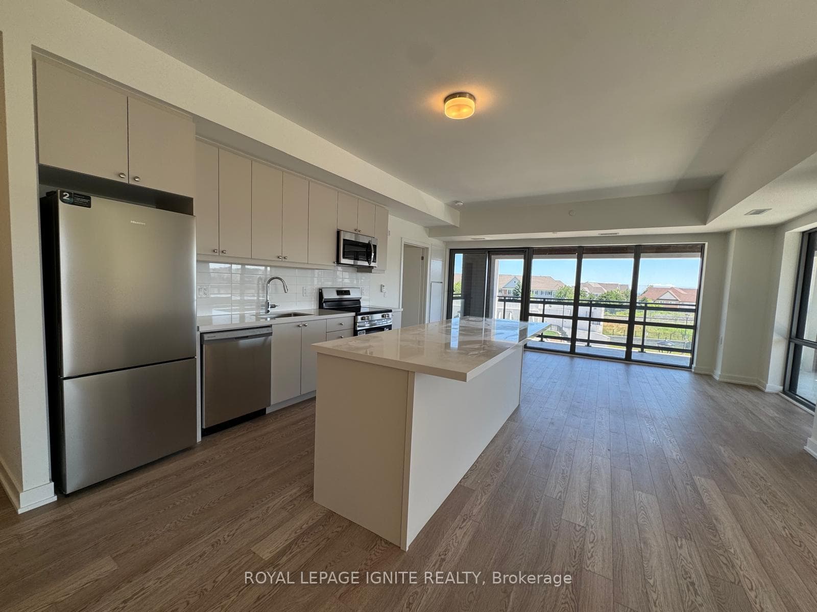 51 Clarington Boulevard Unit 322 photo 10