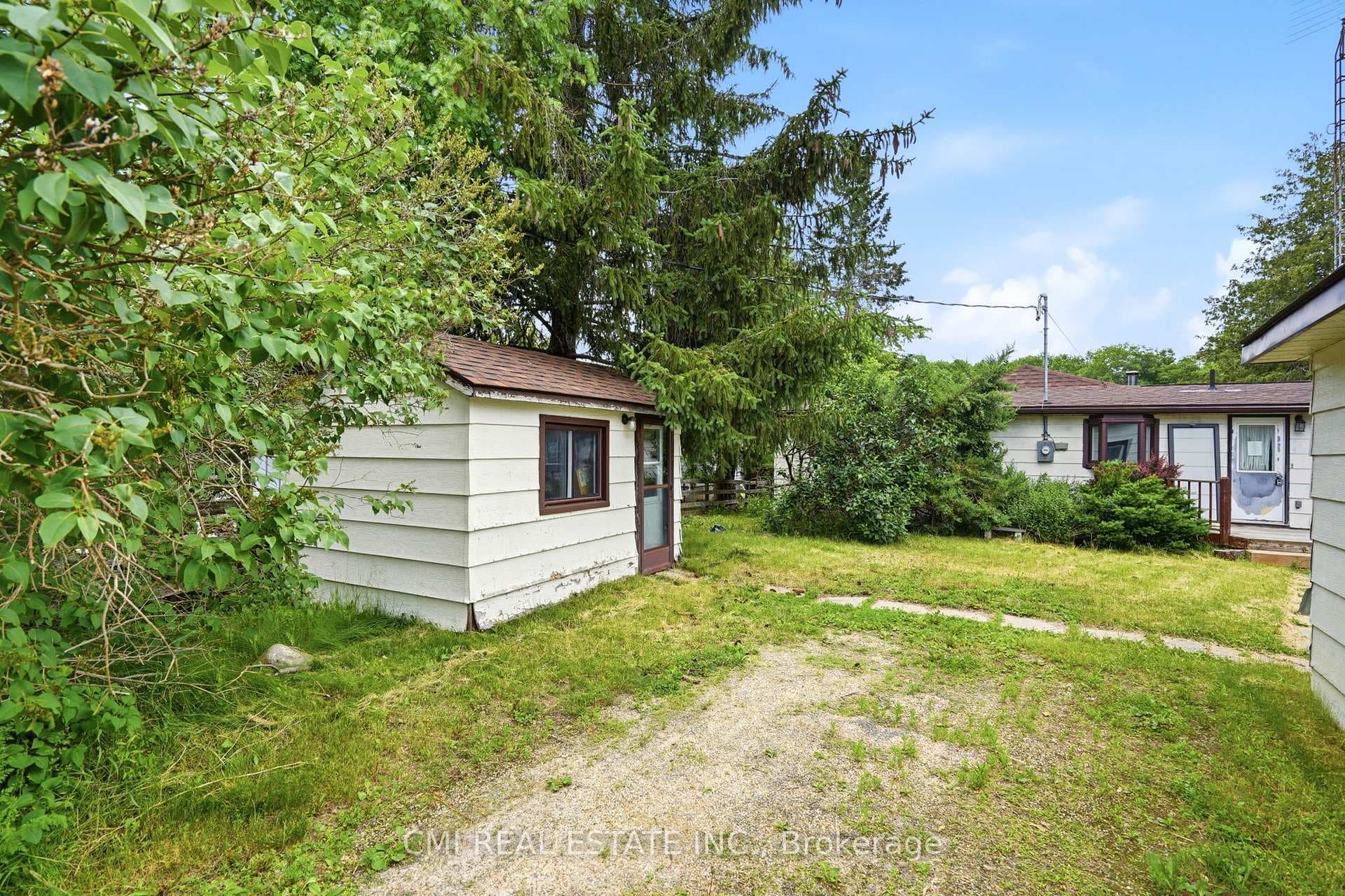 222 Centennial Lane photo 6