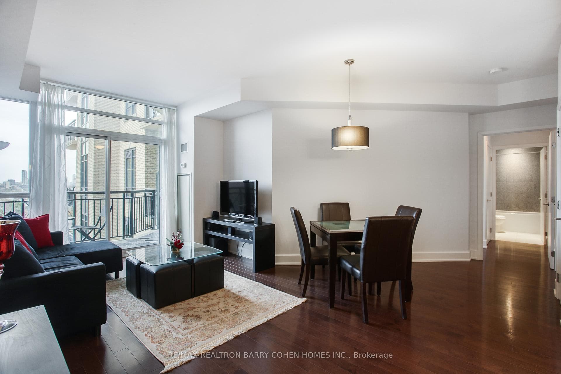 676 Sheppard Avenue Unit 616 photo 9