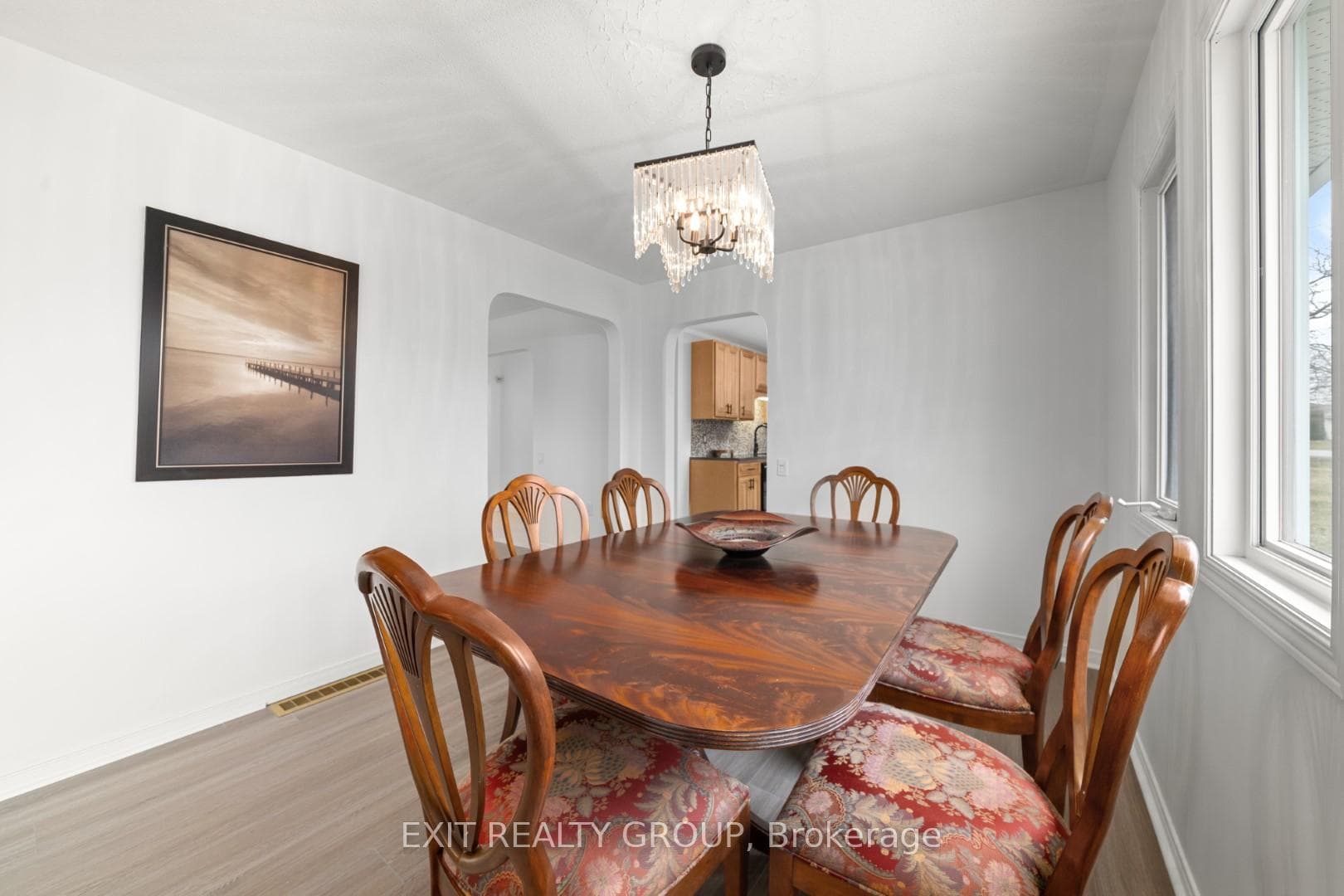 32 HERITAGE Drive photo 16