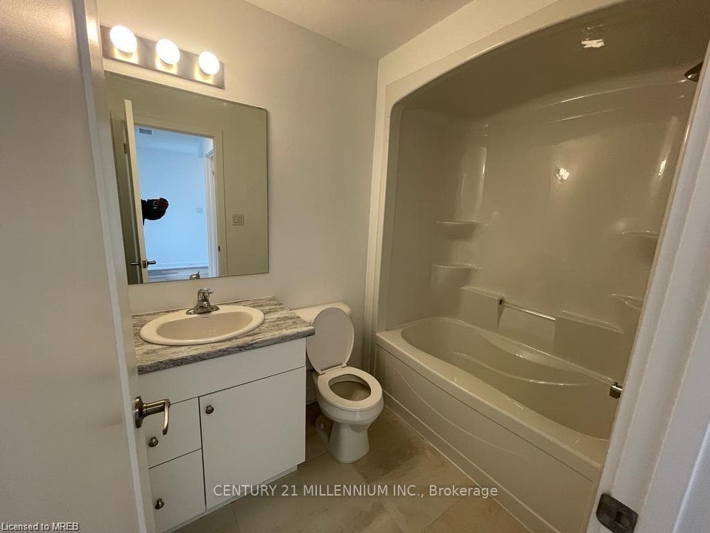 4263 Fourth Avenue Unit 424 photo 12
