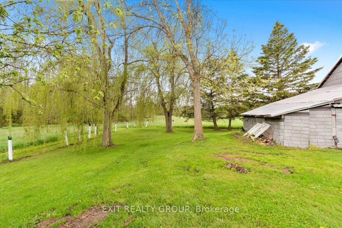 542 Ridge Road photo 45