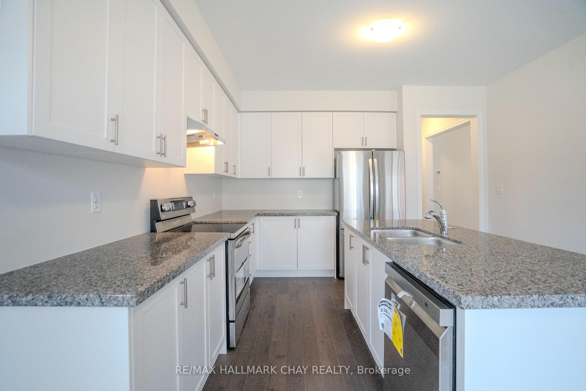 1509 Prentice Road photo 5