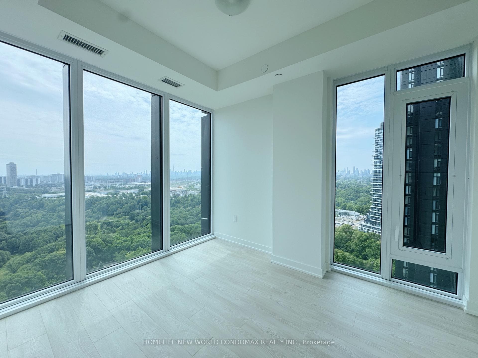 5 Quarrington Lane Unit 2710 photo 9