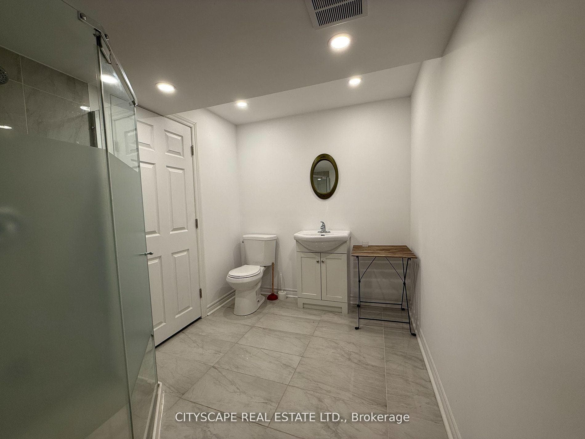 2101 Millway Gate photo 3