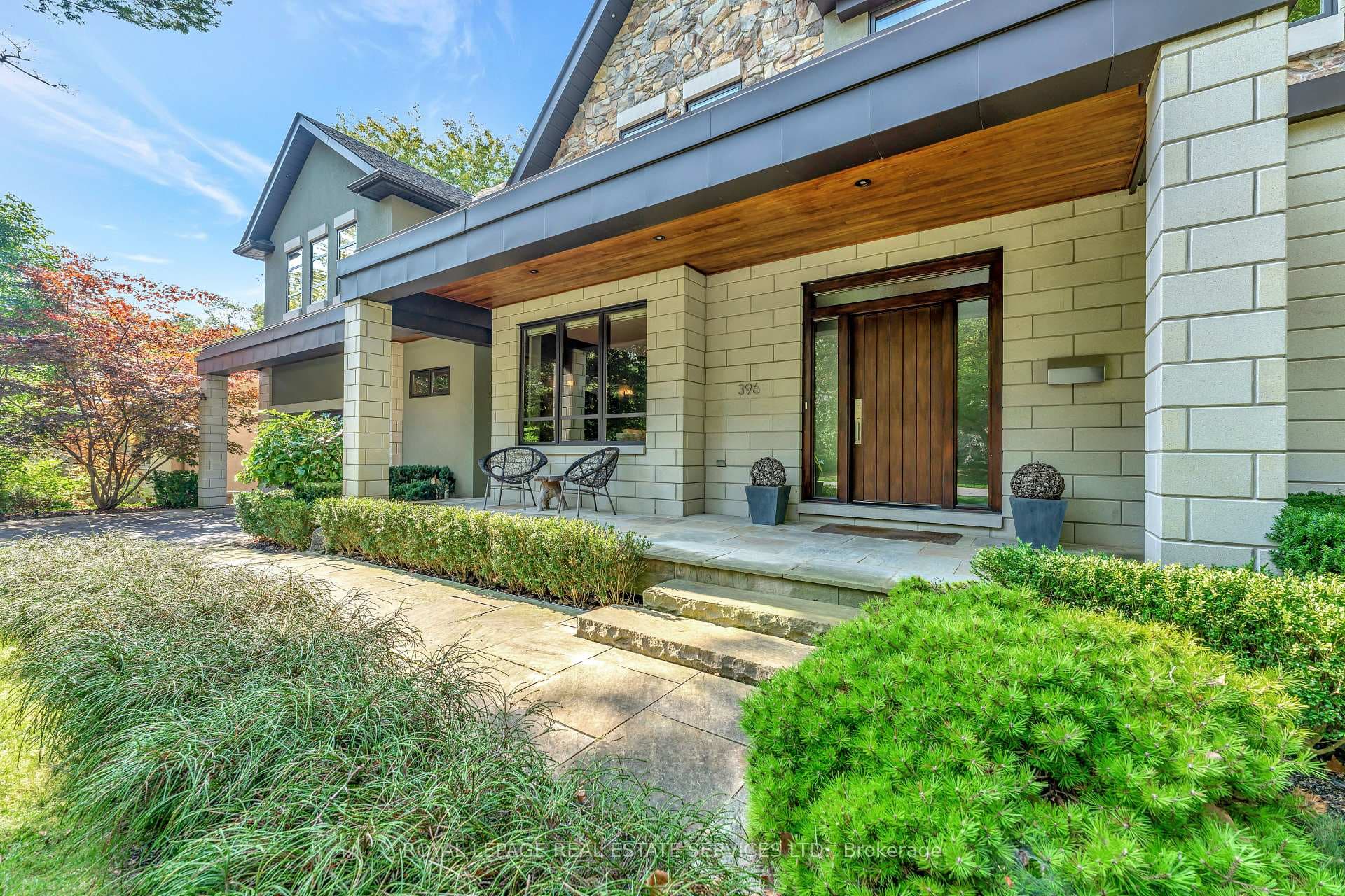396 Ash Road photo 3