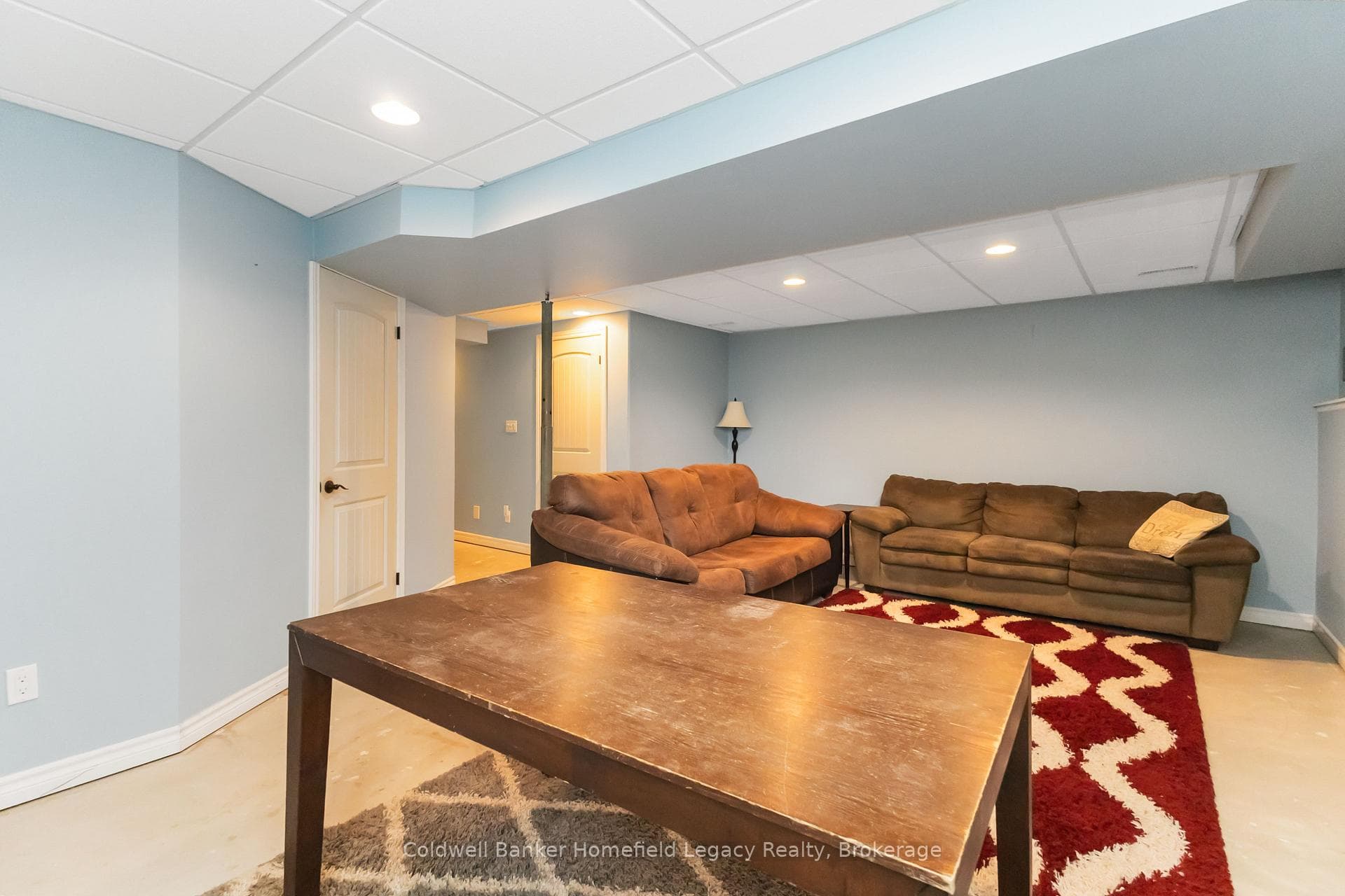 153 Edison Street photo 35