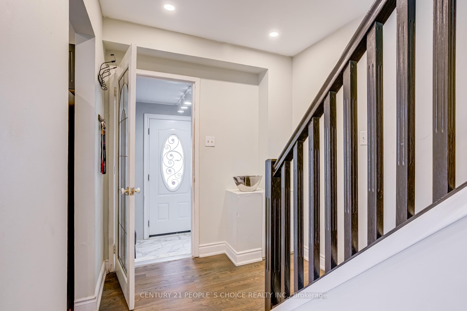 18 Hernon Court photo 13