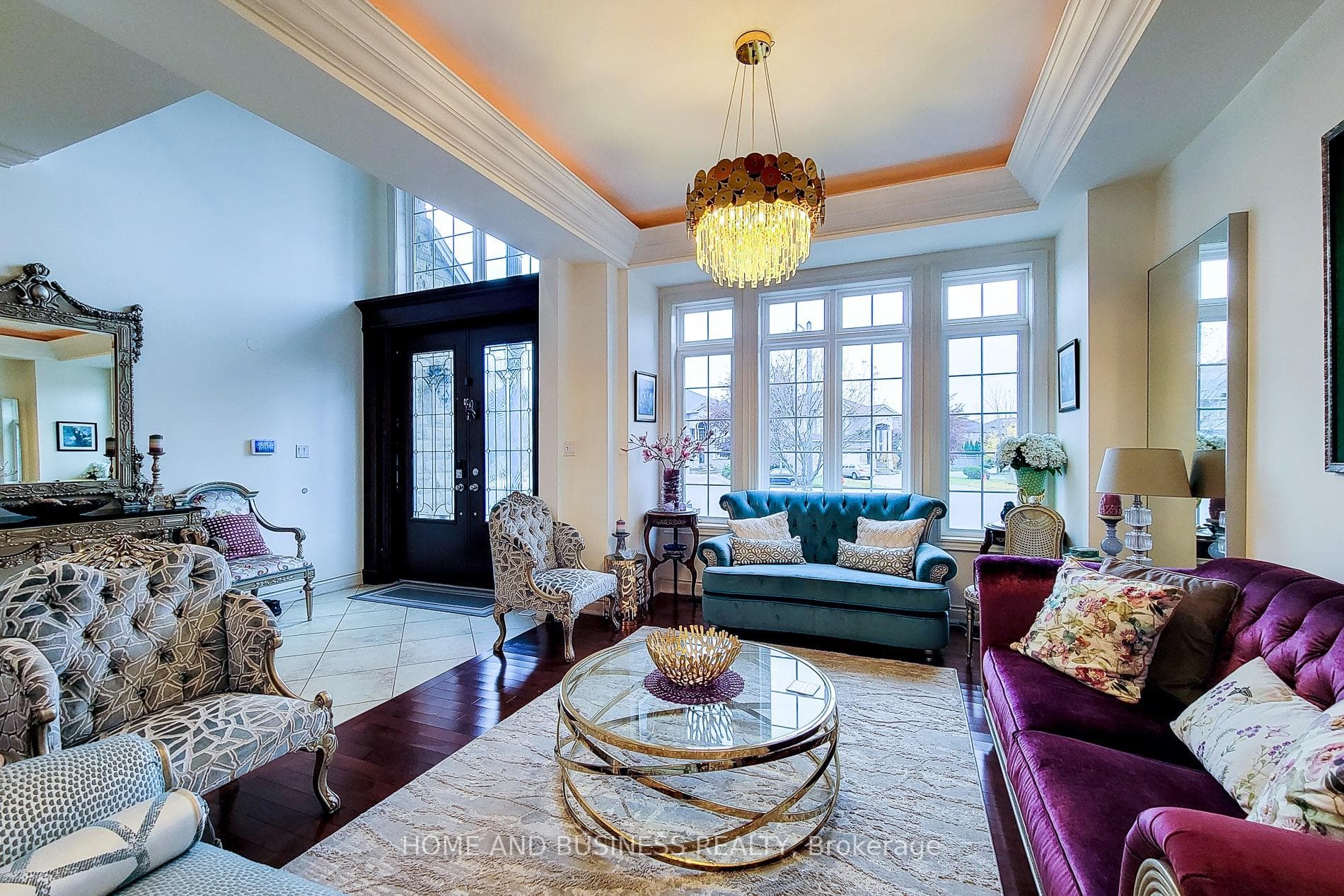 15 Donatello Court photo 4