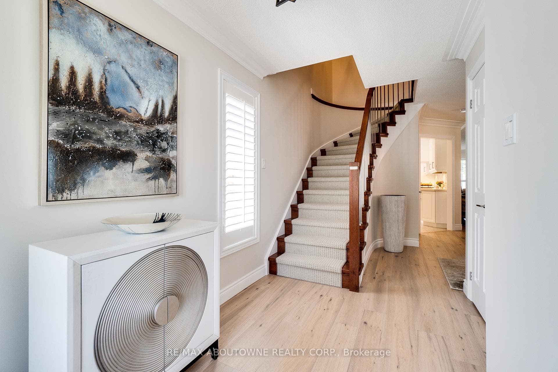 2161 Hurley Drive photo 6