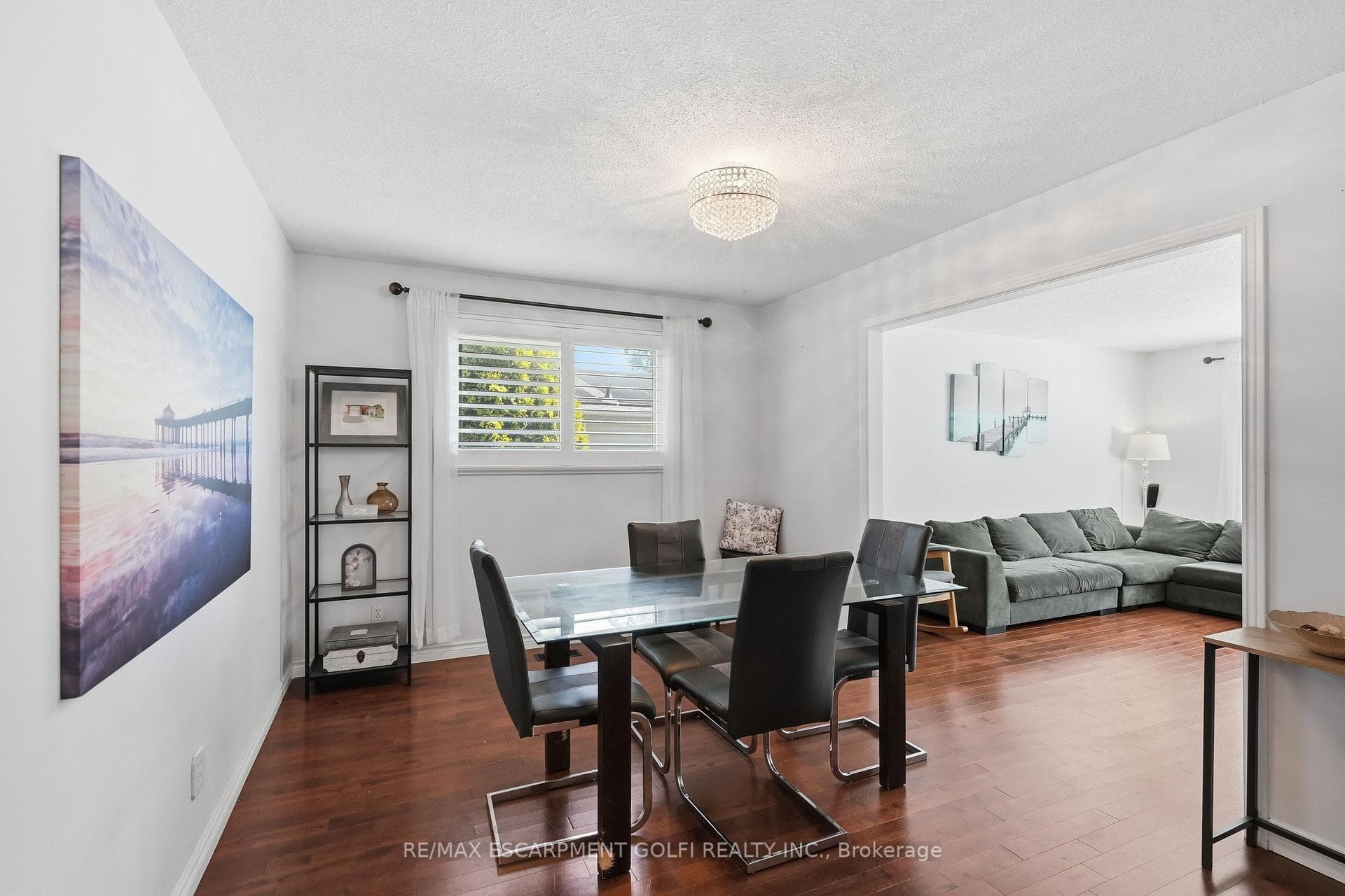 33 Debora Drive photo 8