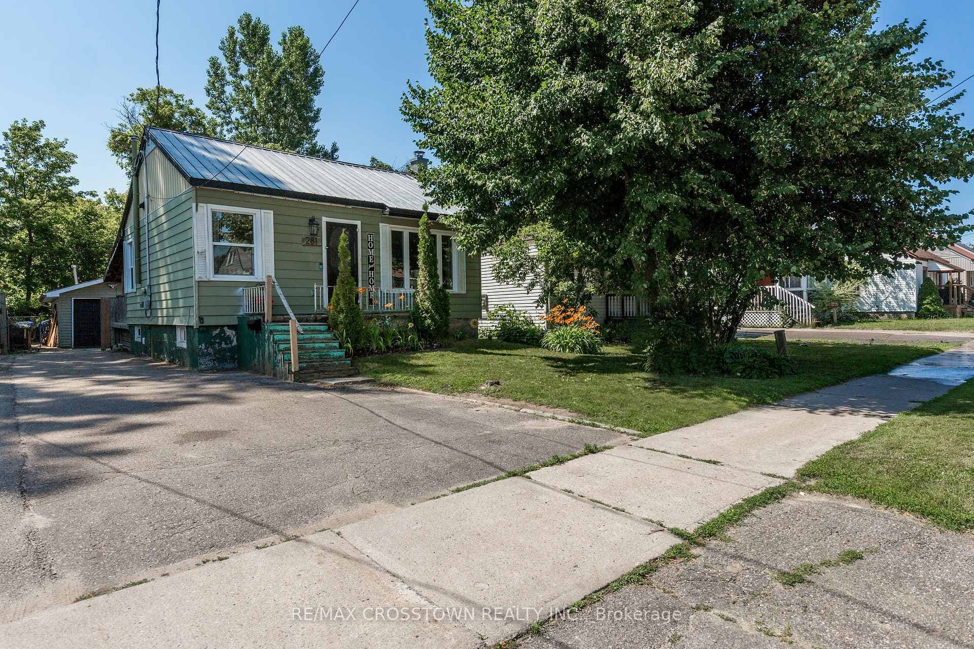 281 Elizabeth Street photo 4