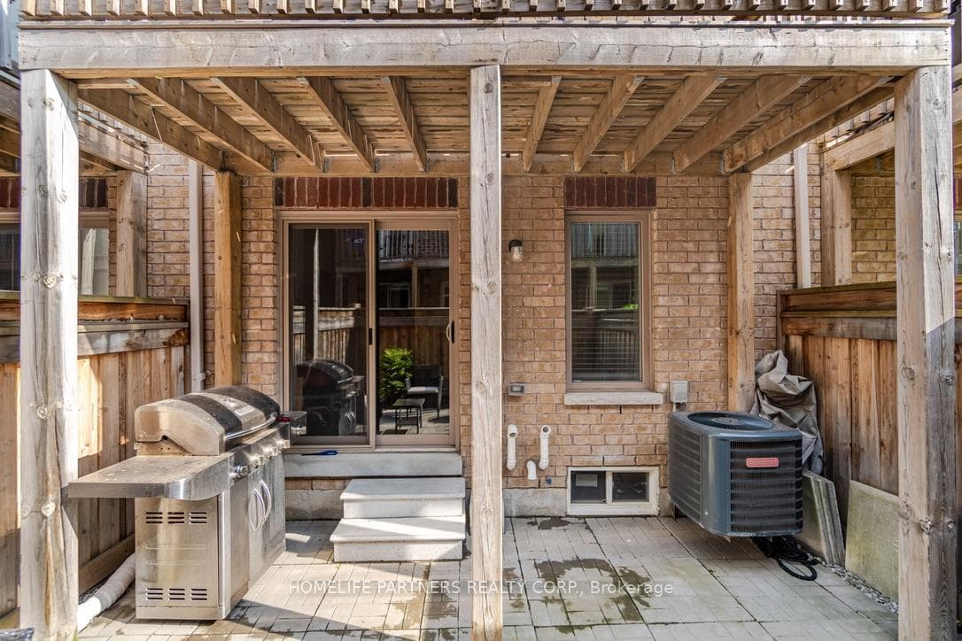 10 Porter Avenue Unit 17 photo 27