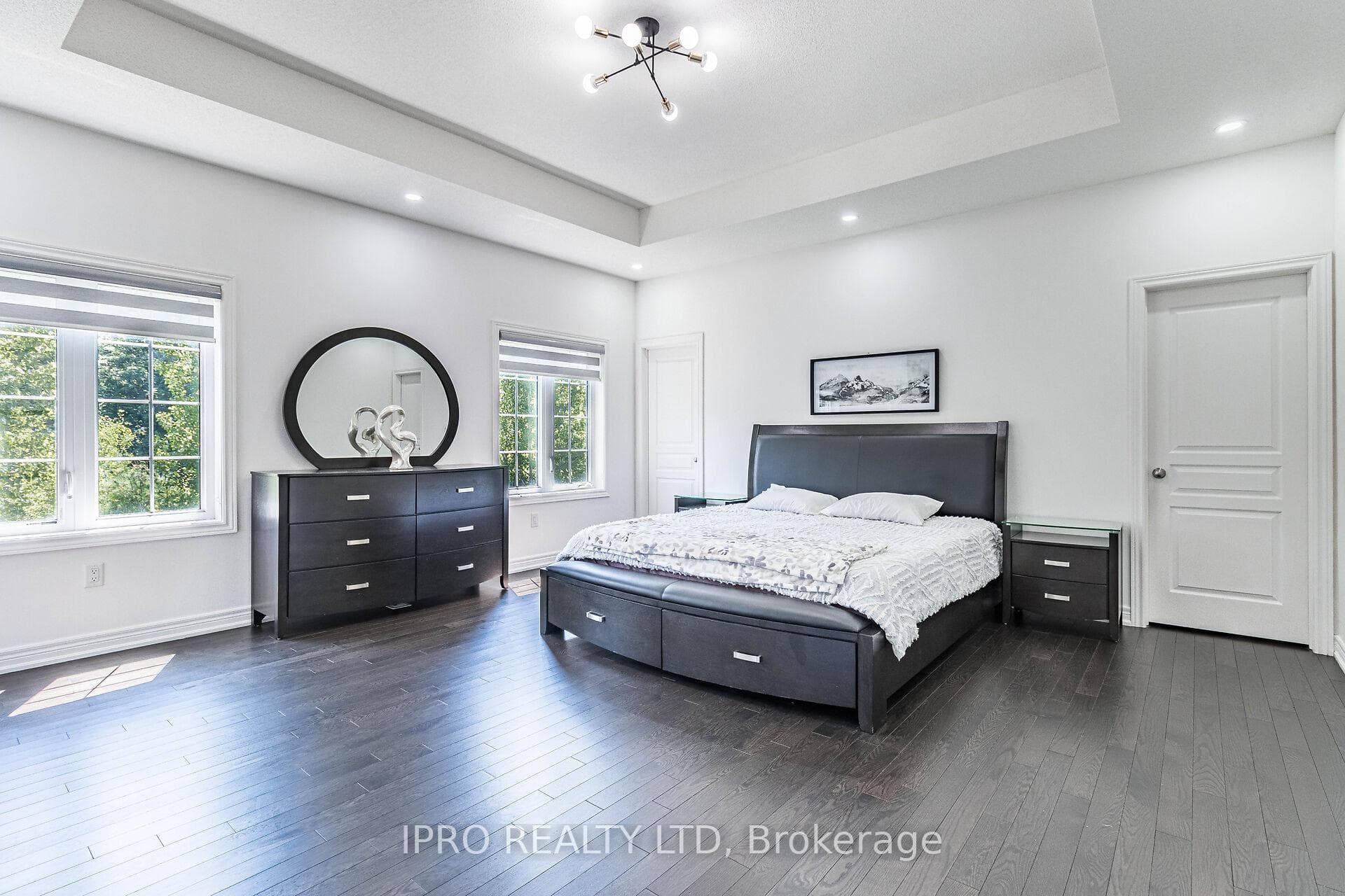 34 Ezra Crescent photo 17