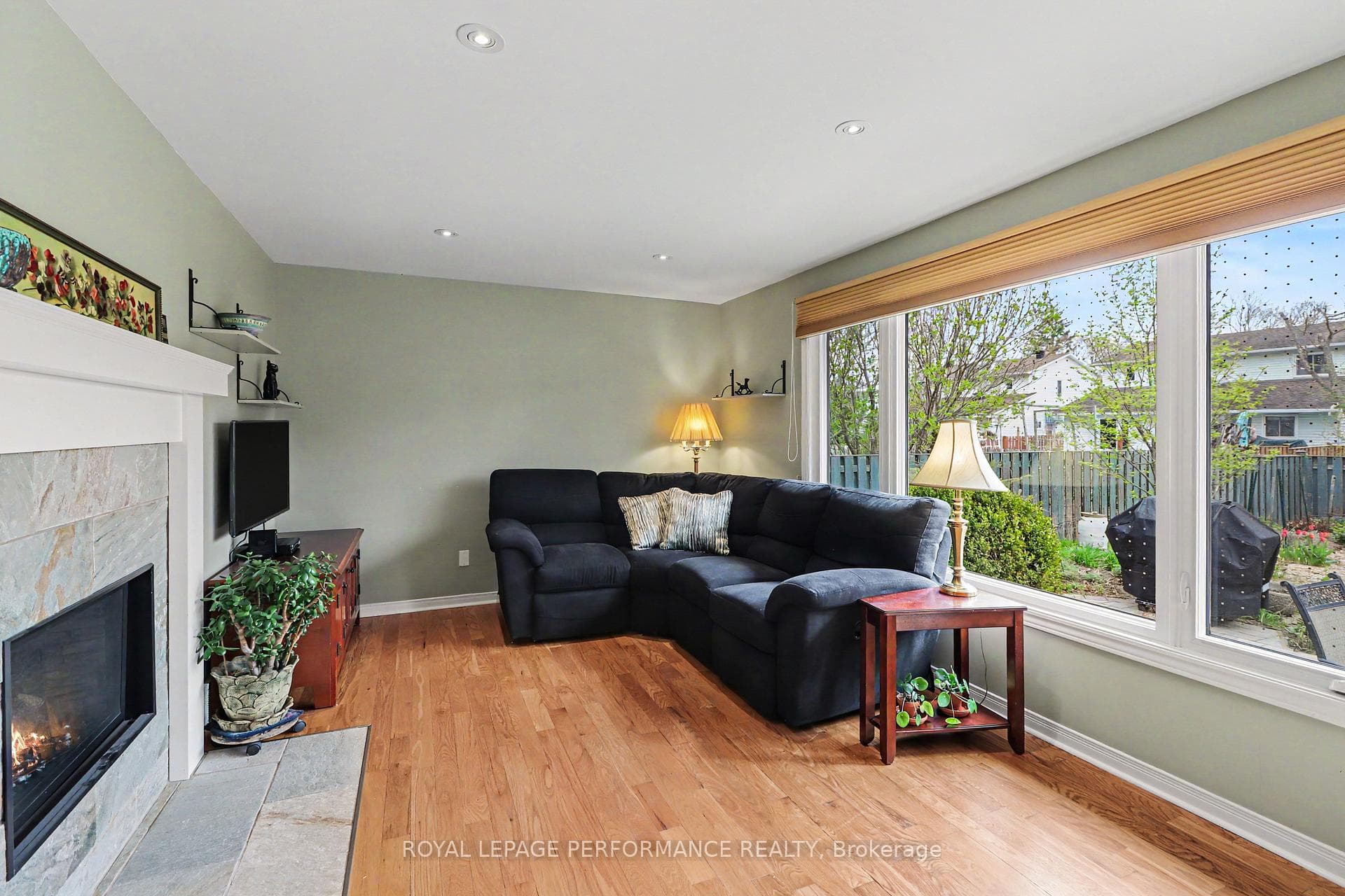 1150 Sauterne Park photo 15