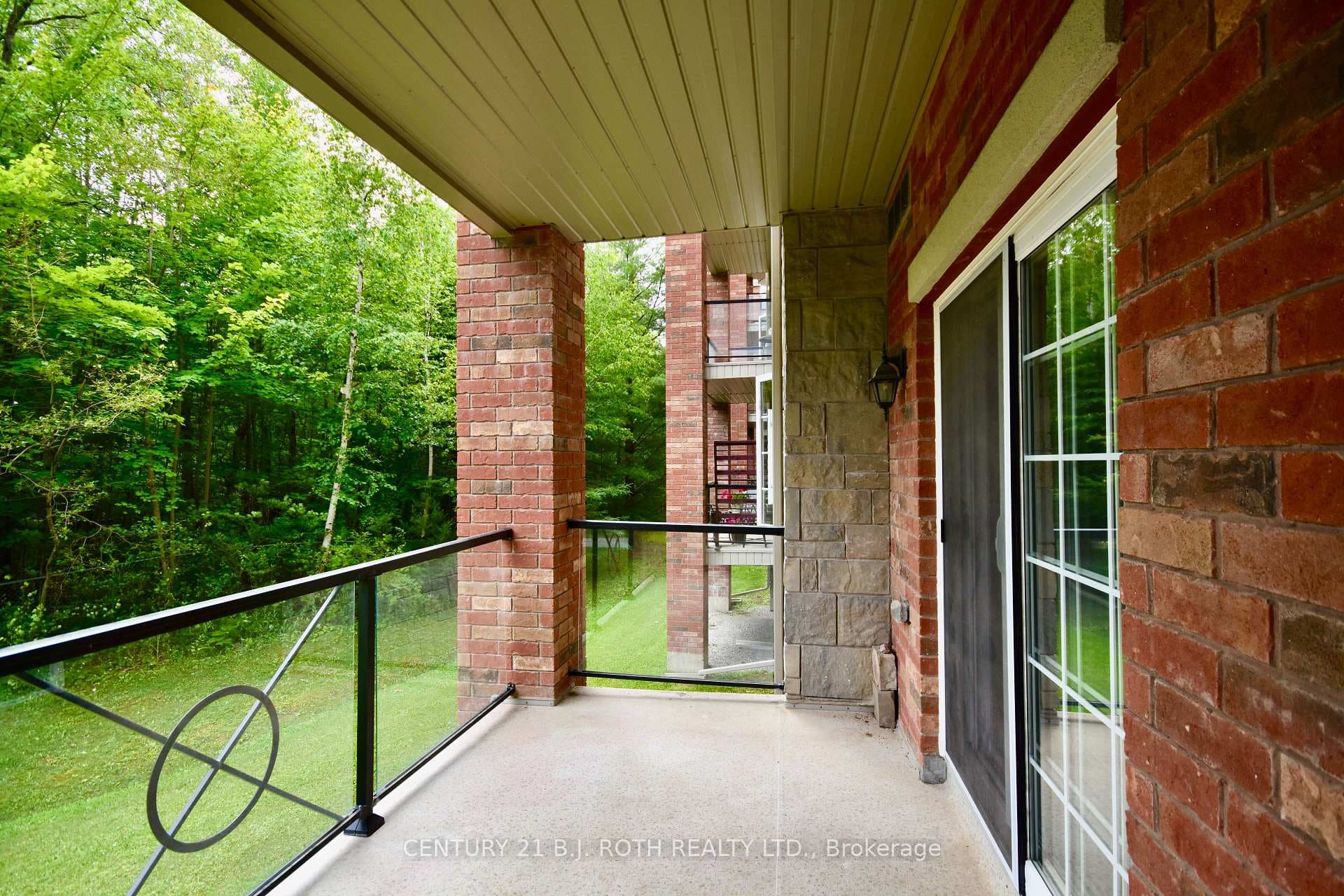 43 Ferndale Drive Unit 104 photo 14