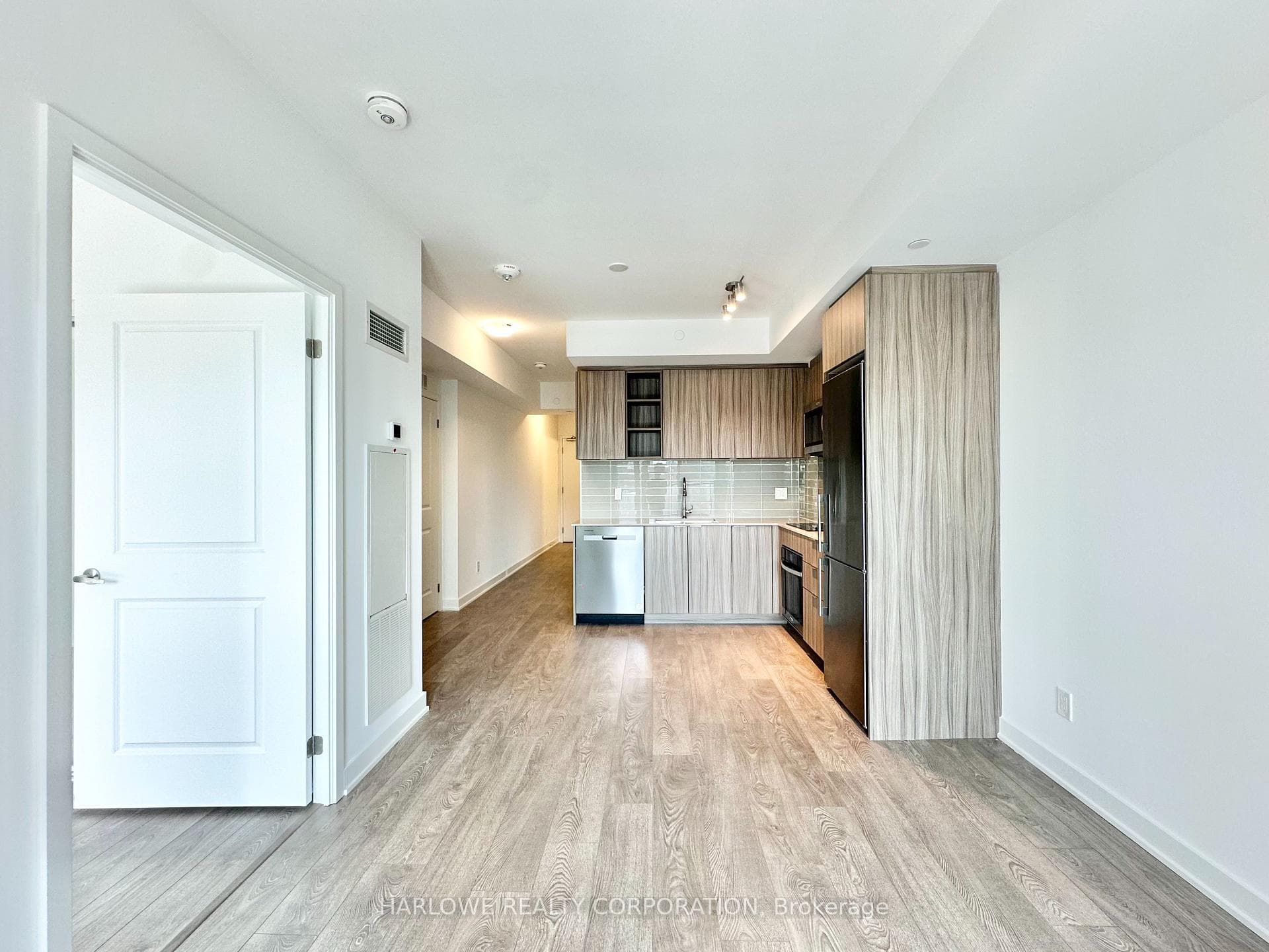 543 Richmond Street Unit 1216 photo 3