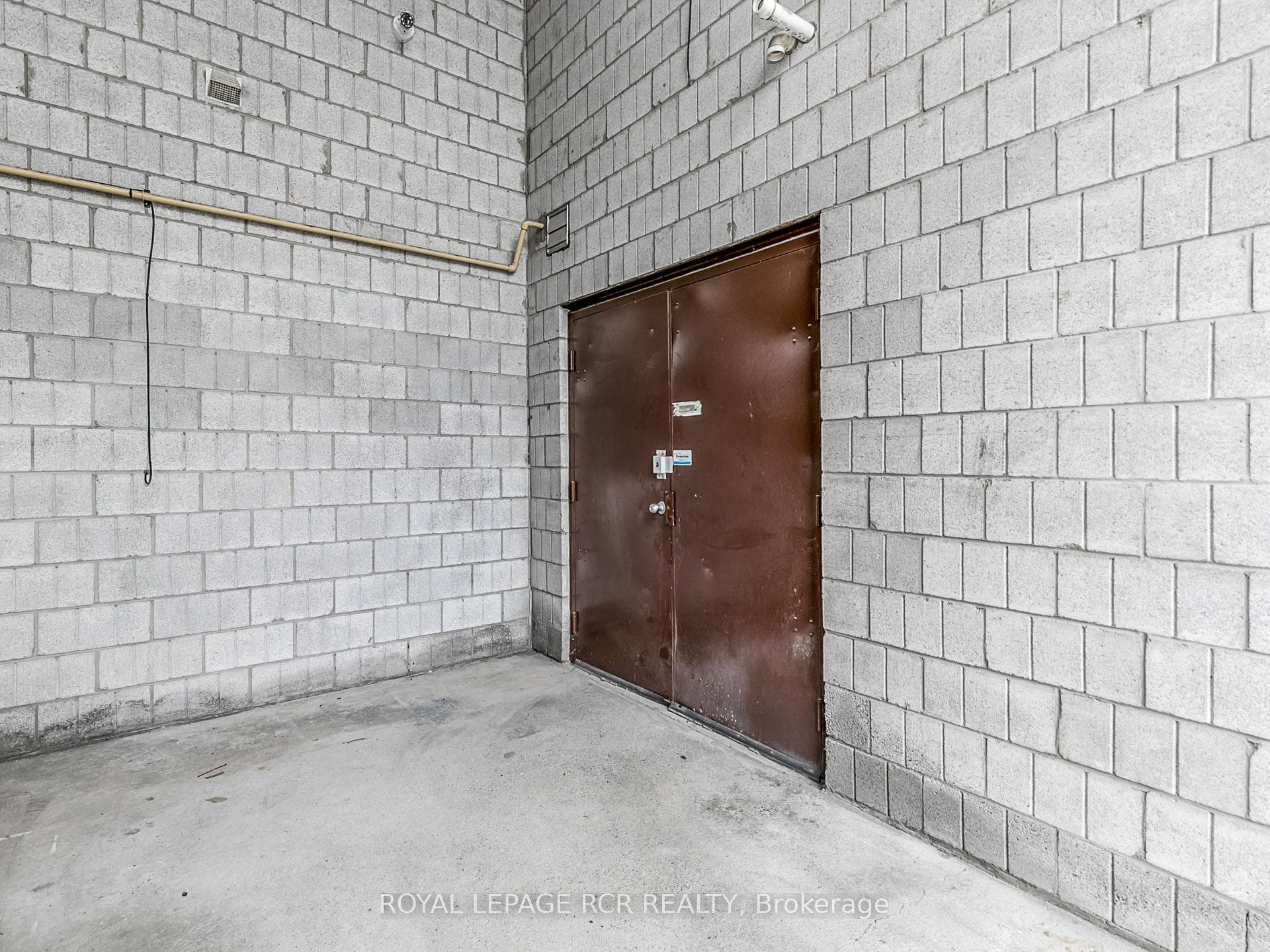 350 Harry Walker Parkway Unit 6 & 7 photo 36
