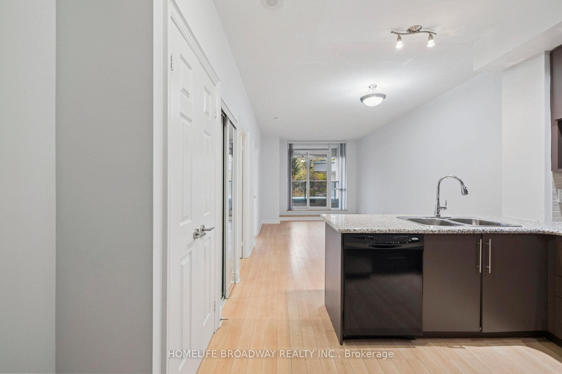 23 Cox Boulevard Unit 253 photo 4