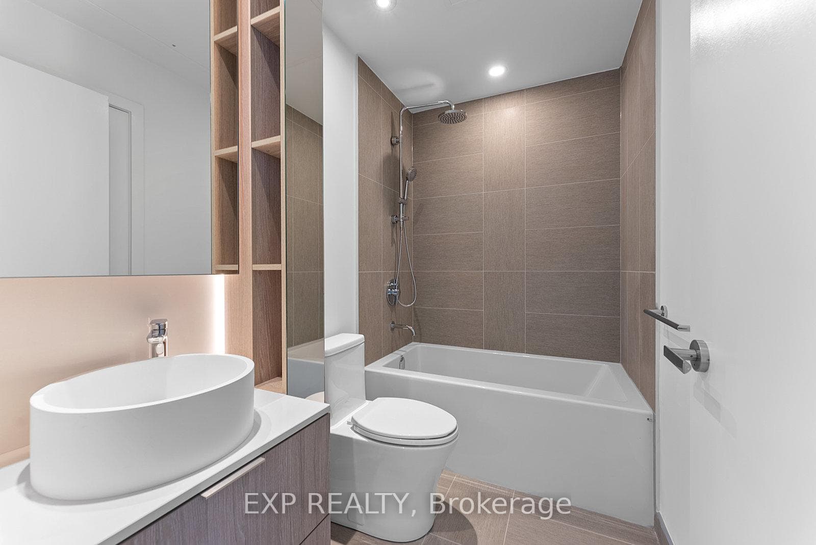 28 Ann Street Unit 1009 photo 20