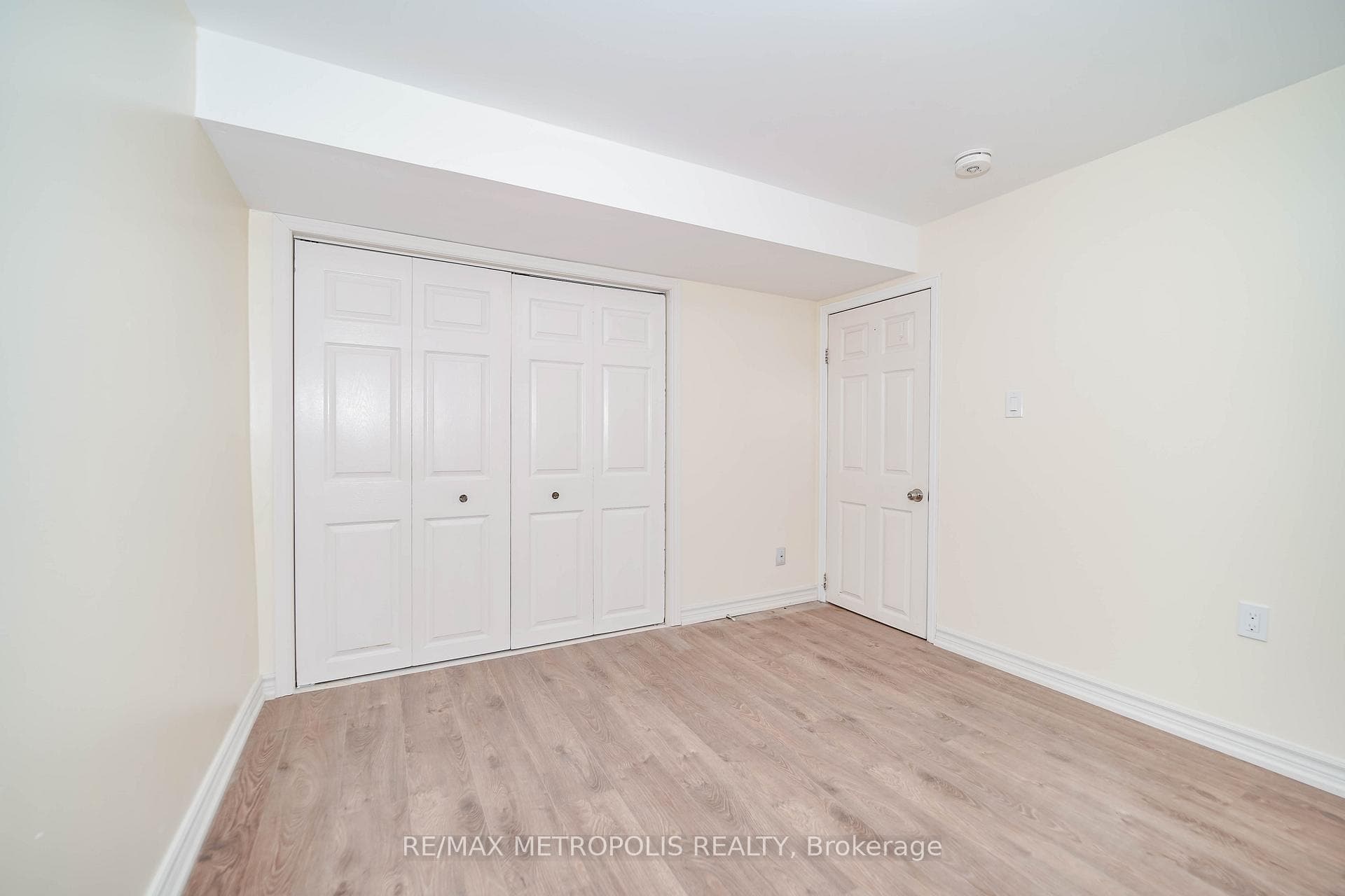 65 Stafford Crescent Unit Bsmt photo 20
