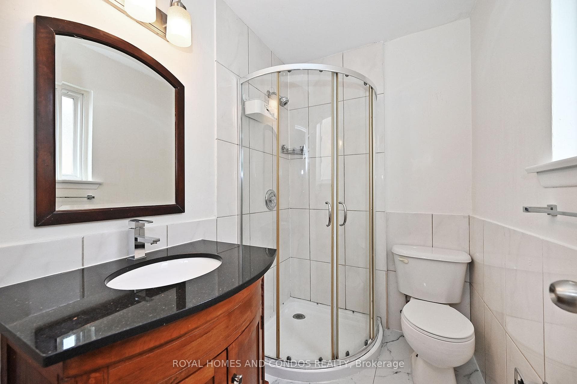 40 Pender Crescent Unit Lower photo 28